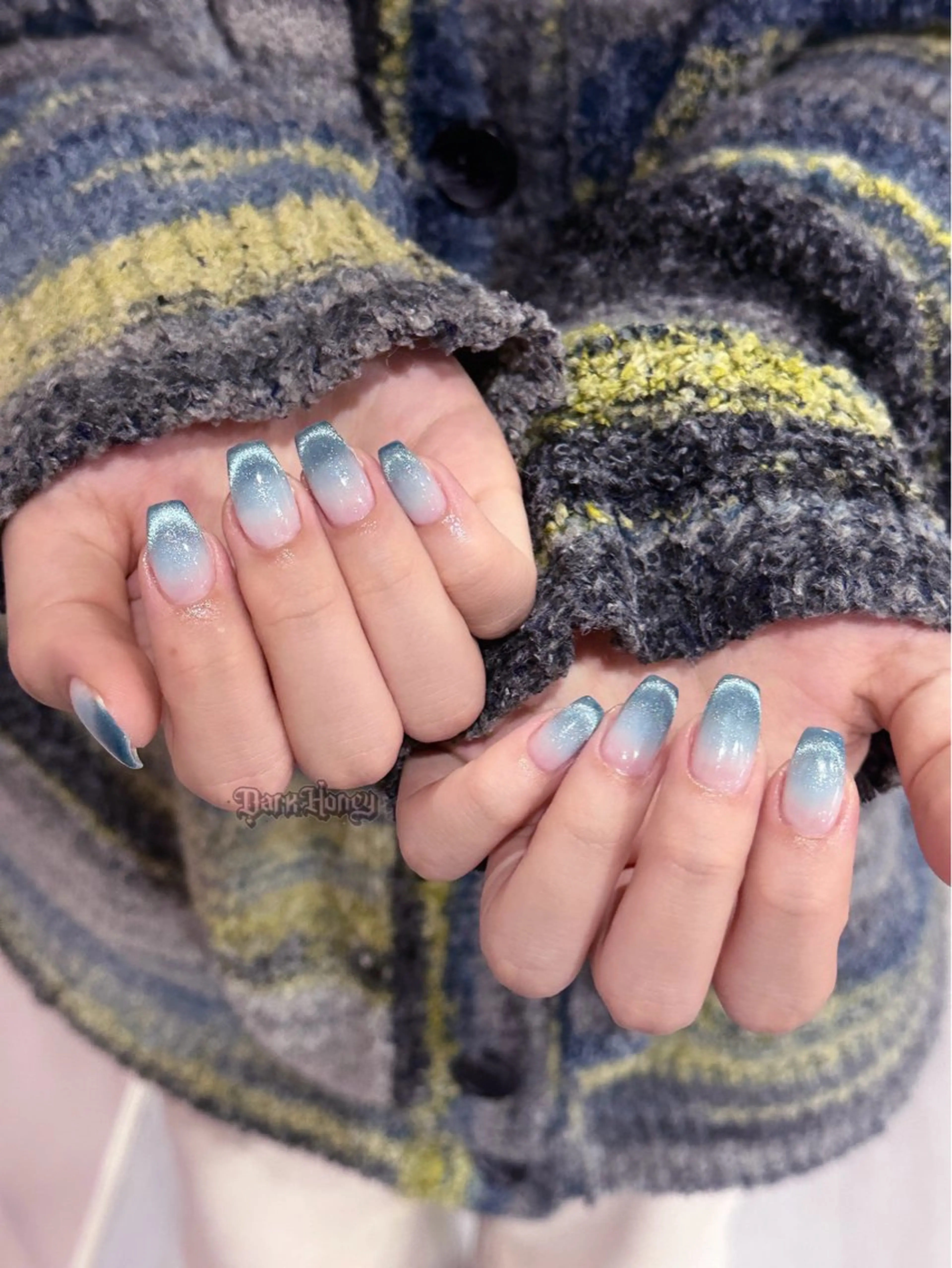 ネイル Dark honey スカルプ専門原宿店のネイルデザイン