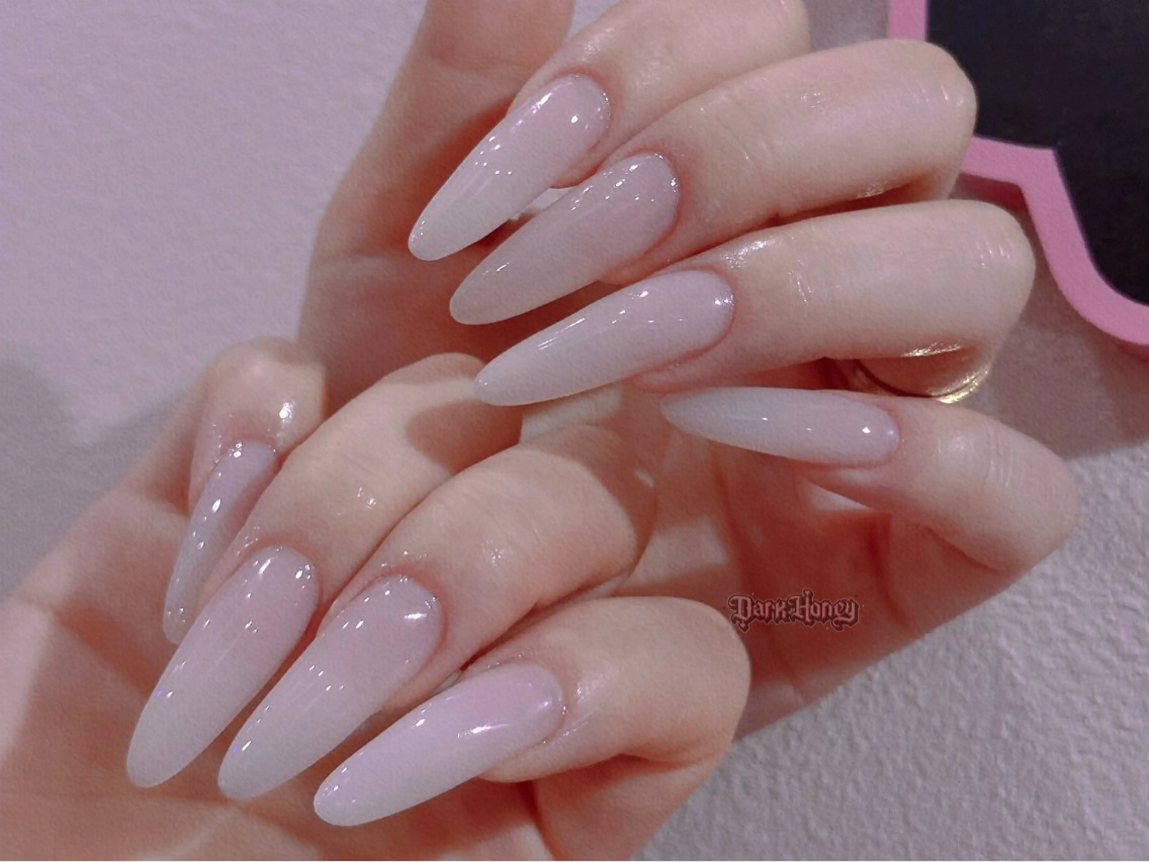 ネイル Dark honey スカルプ専門原宿店のネイルデザイン