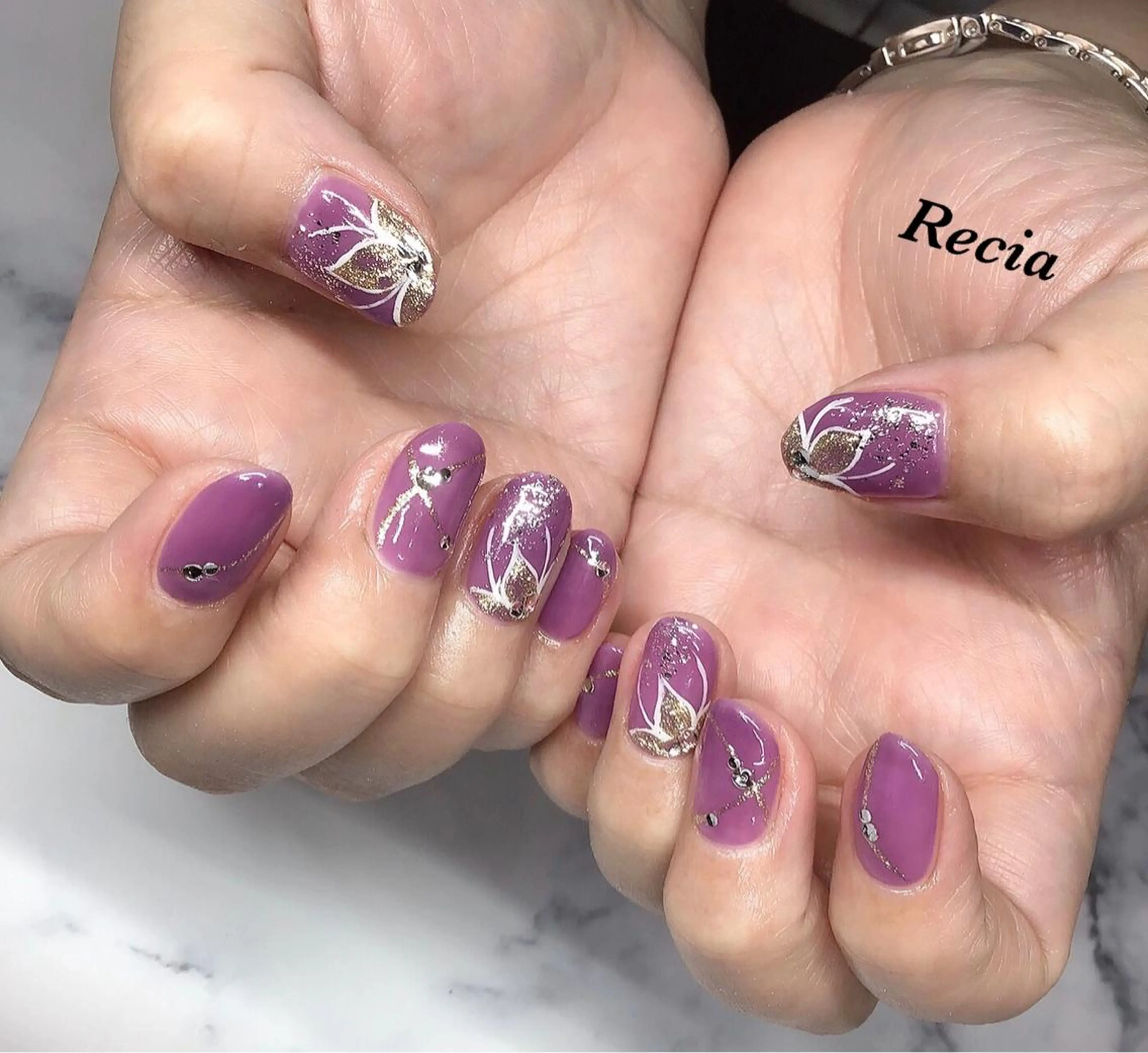 ロング カラー パーマ ヘアアレンジ キッズ ネイル マツエク・マツパ 福田 加奈のネイルデザイン