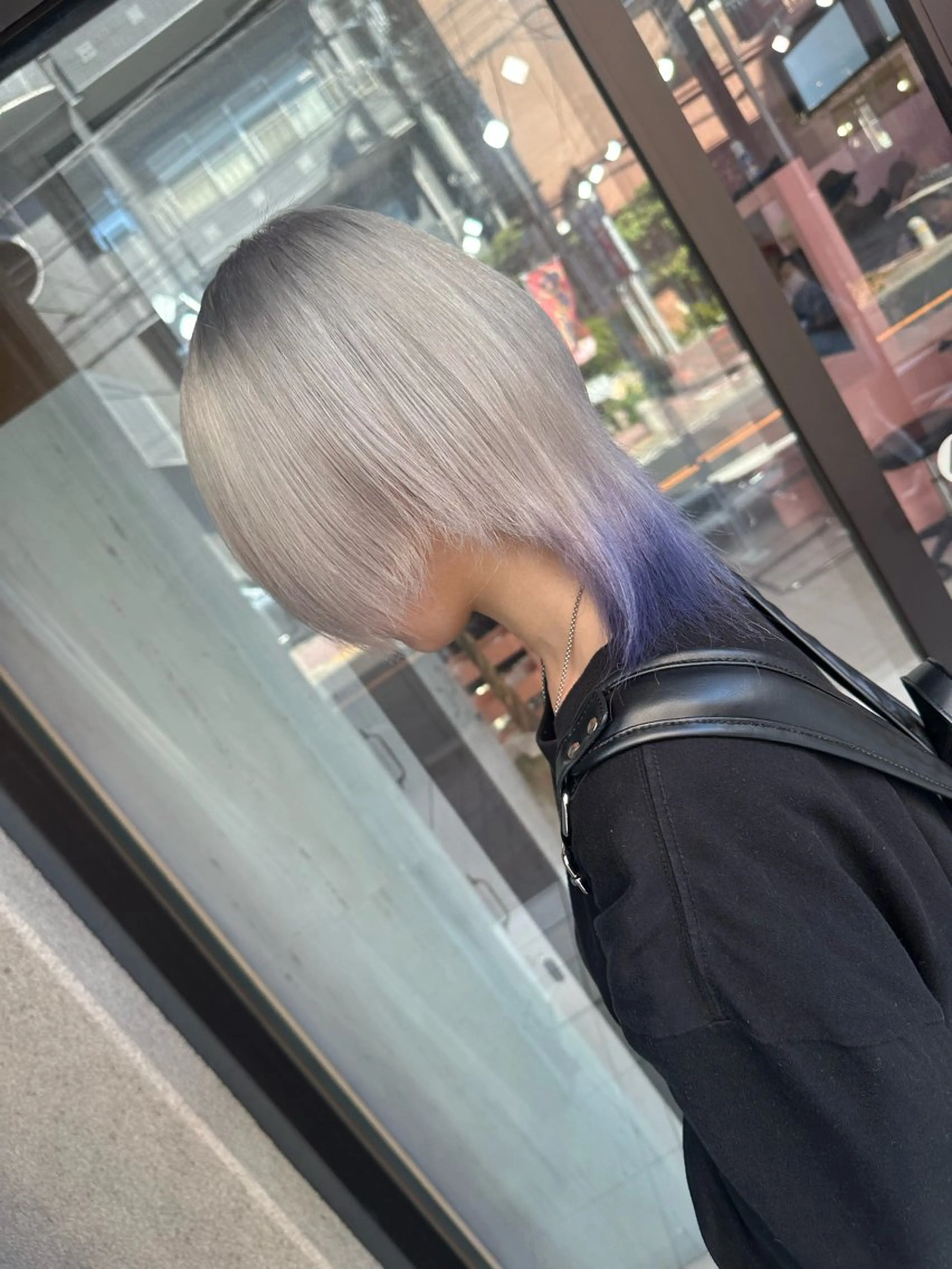 ミディアム カラー ヘアカラー トリートメント ブリーチ人気No.1 MANATO🎨🌈のヘアスタイル