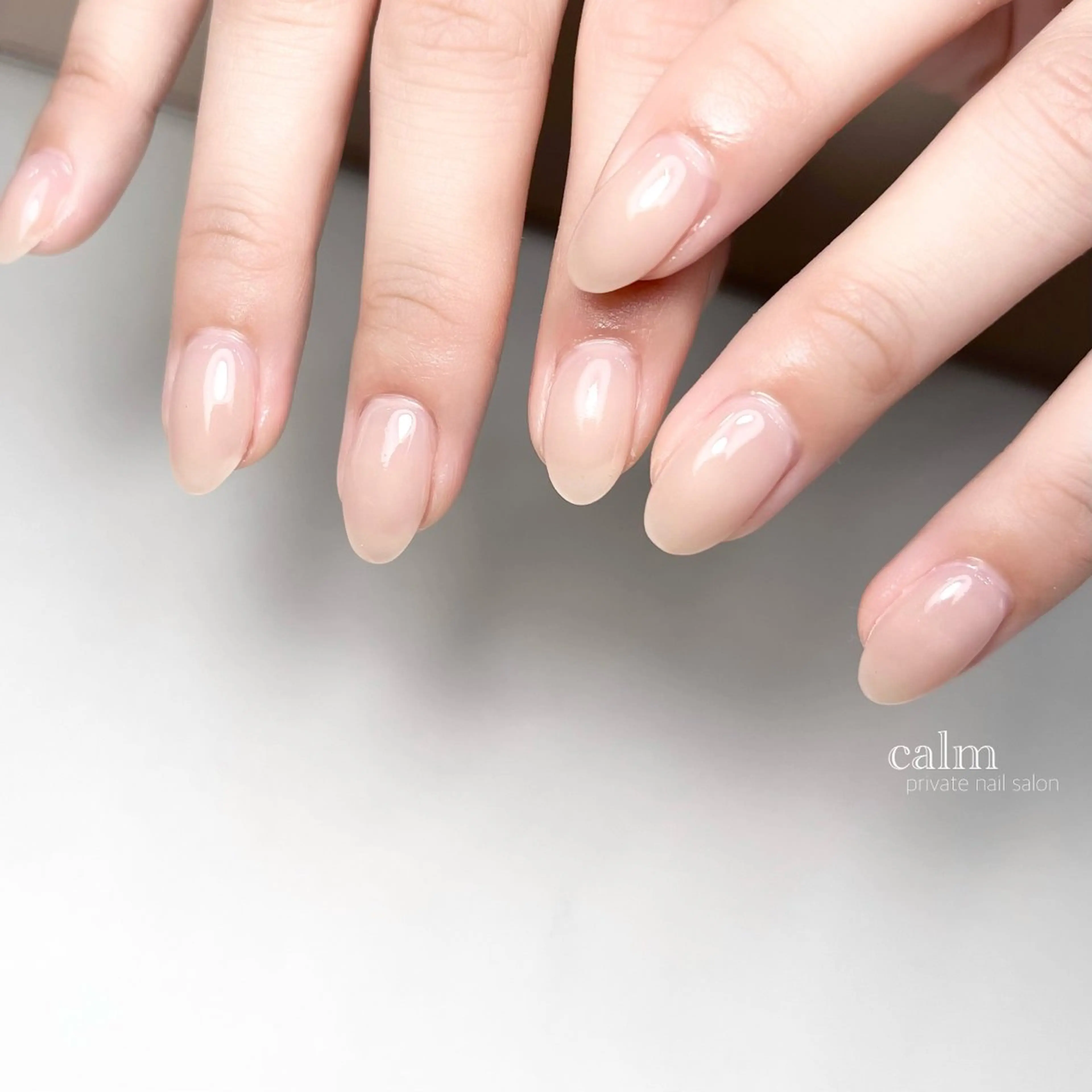 ネイル ハンドネイル calm 〔ｶｰﾑ〕のネイルデザイン