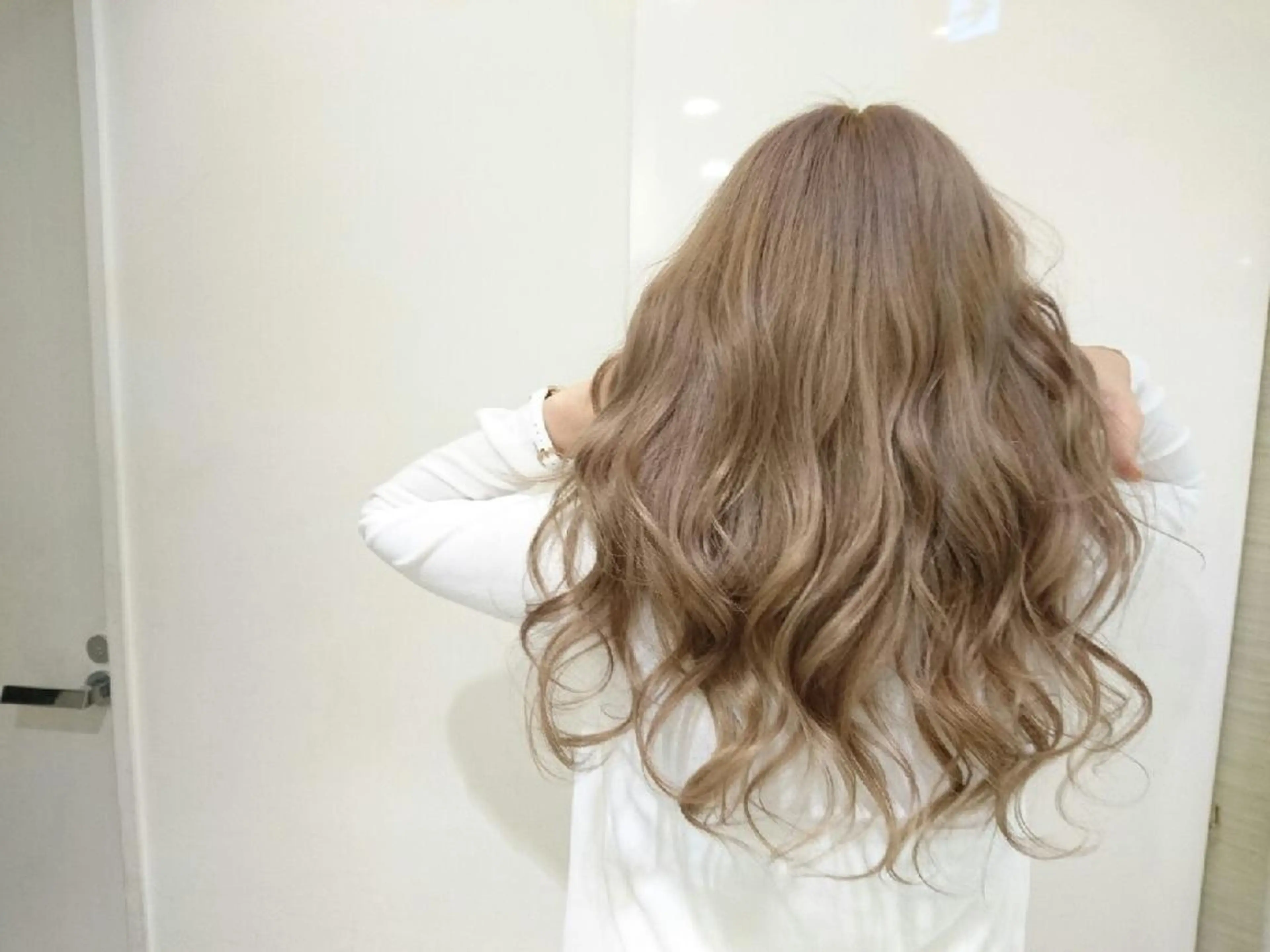 カラー ロング 韓国カラーエクステ 👑代表渡部雅己👑のヘアスタイル