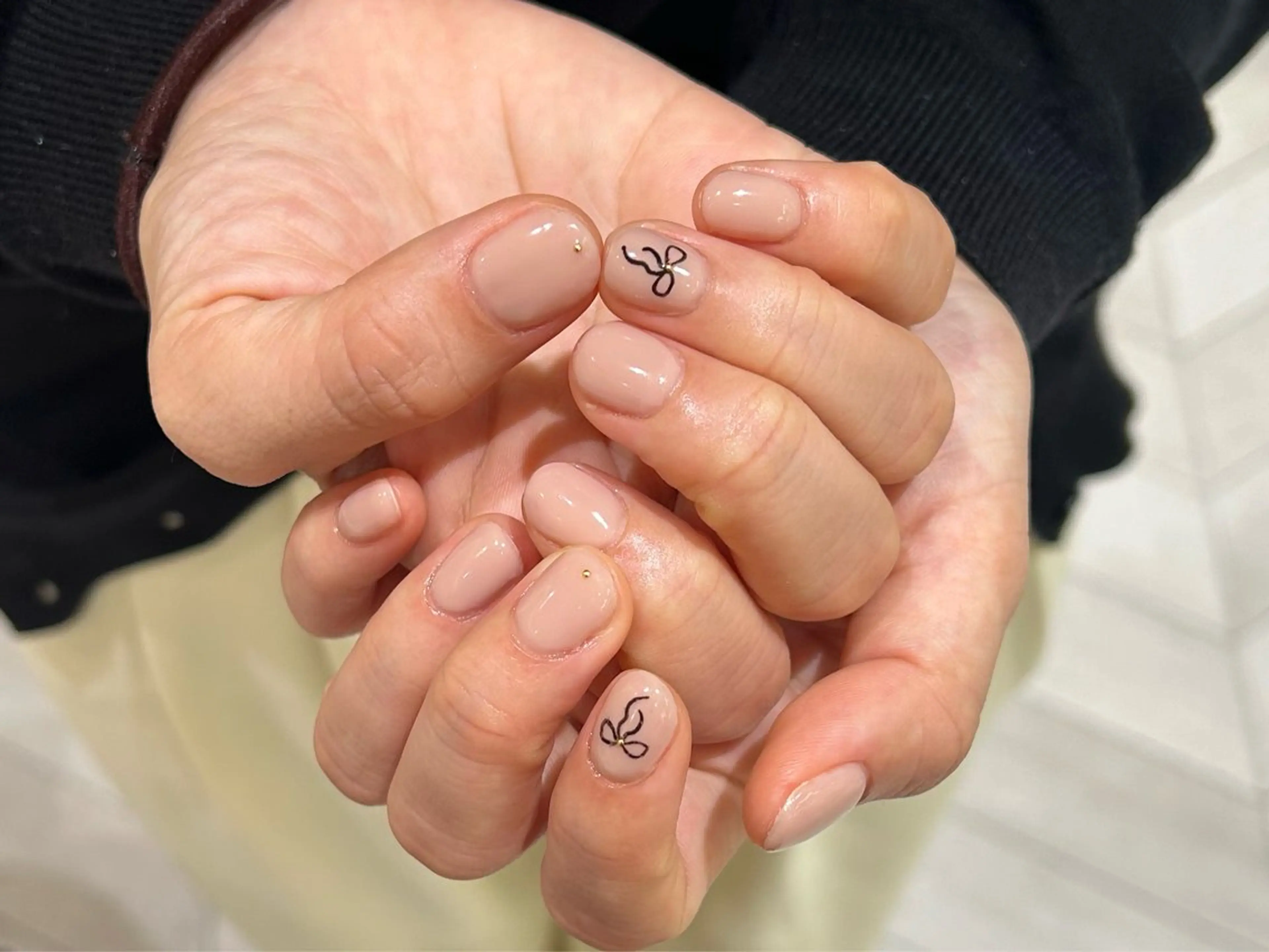 ネイル ꪆৎ平行アーチ ྀི ワカナの眉毛・アイブロウイメージ