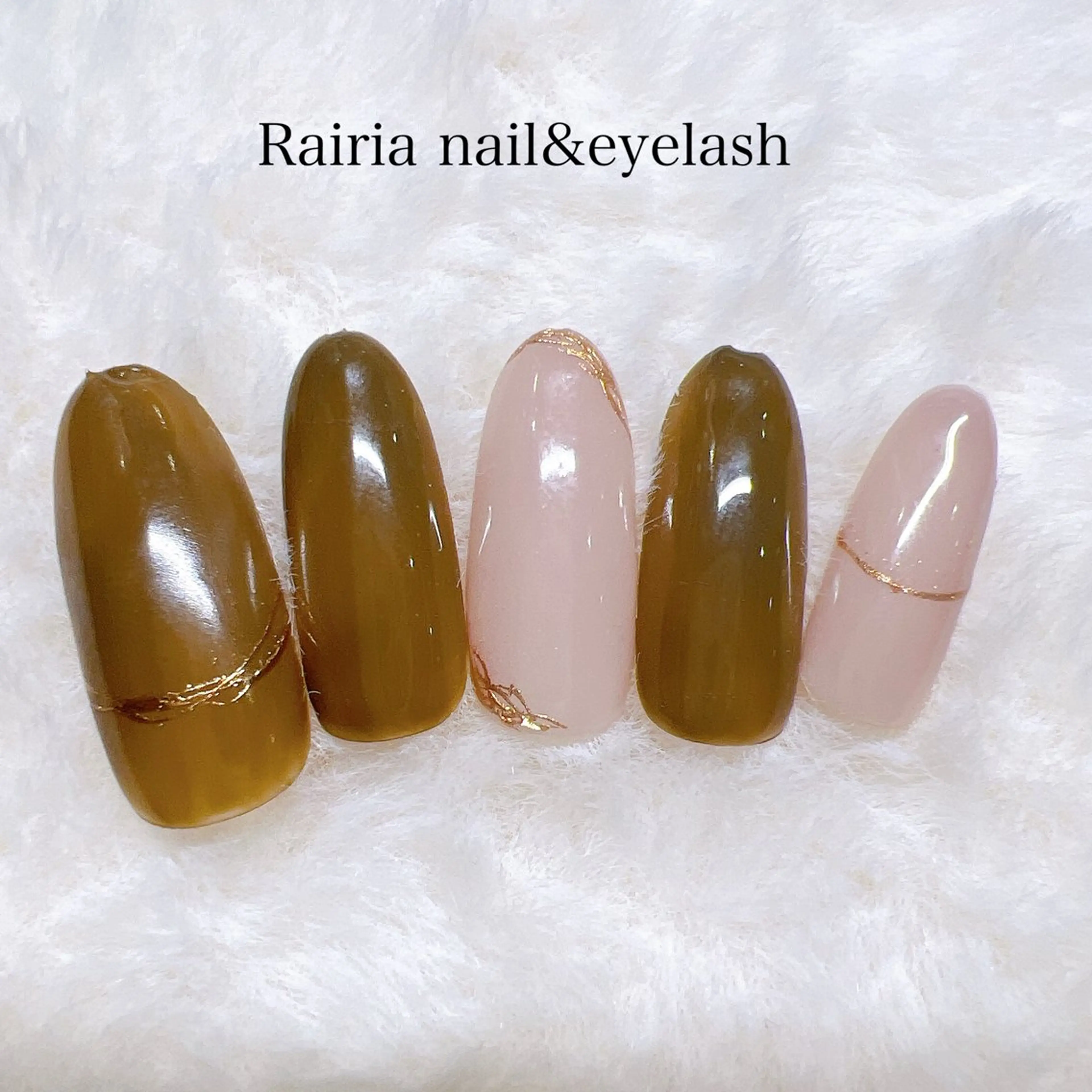 ネイル Rairia   nail所属・屋敷 理奈のネイルデザイン