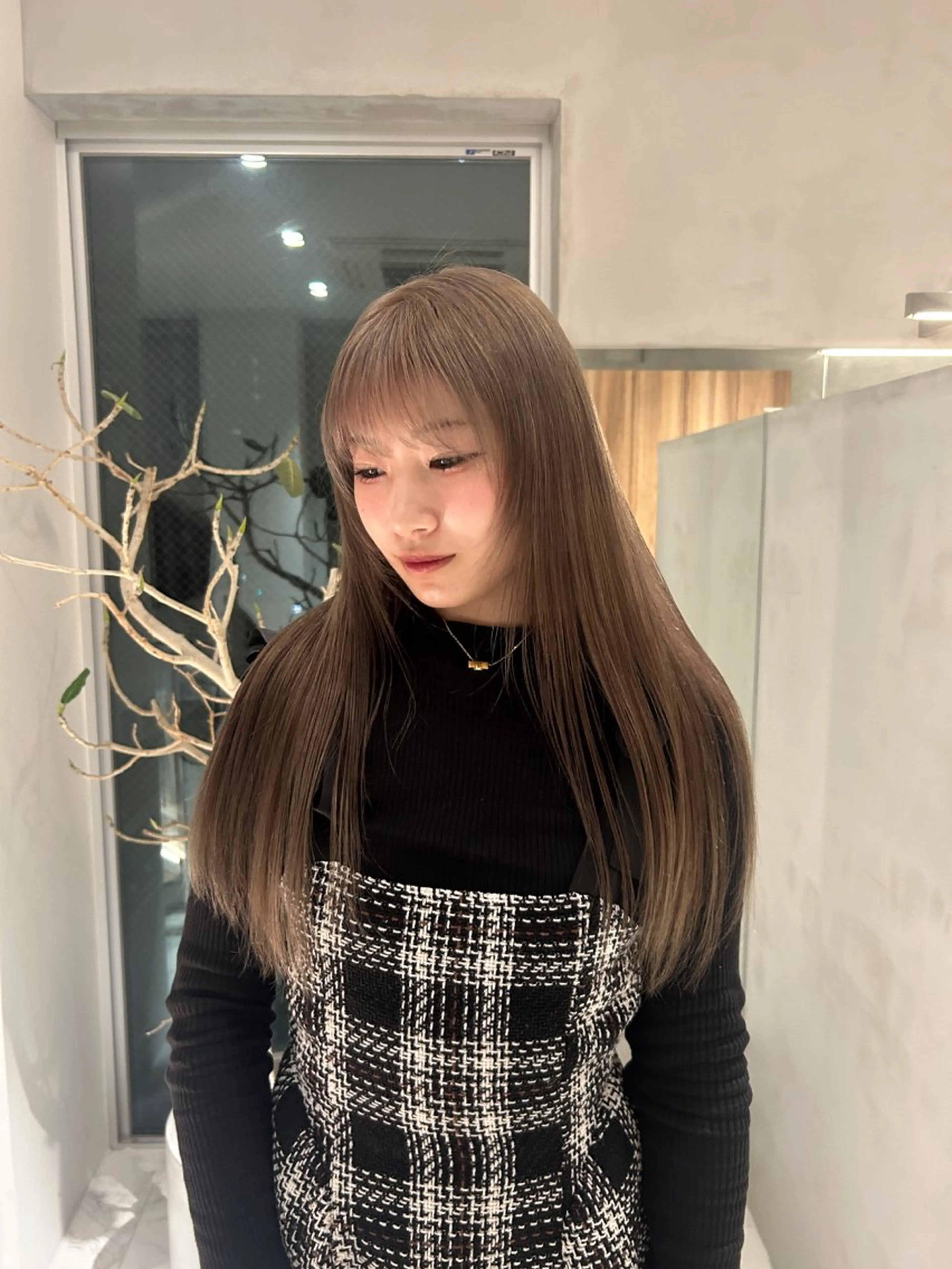 ロング トリートメント れんか/レイヤー/メ ンズ/ベージュ/艶髪のヘアスタイル