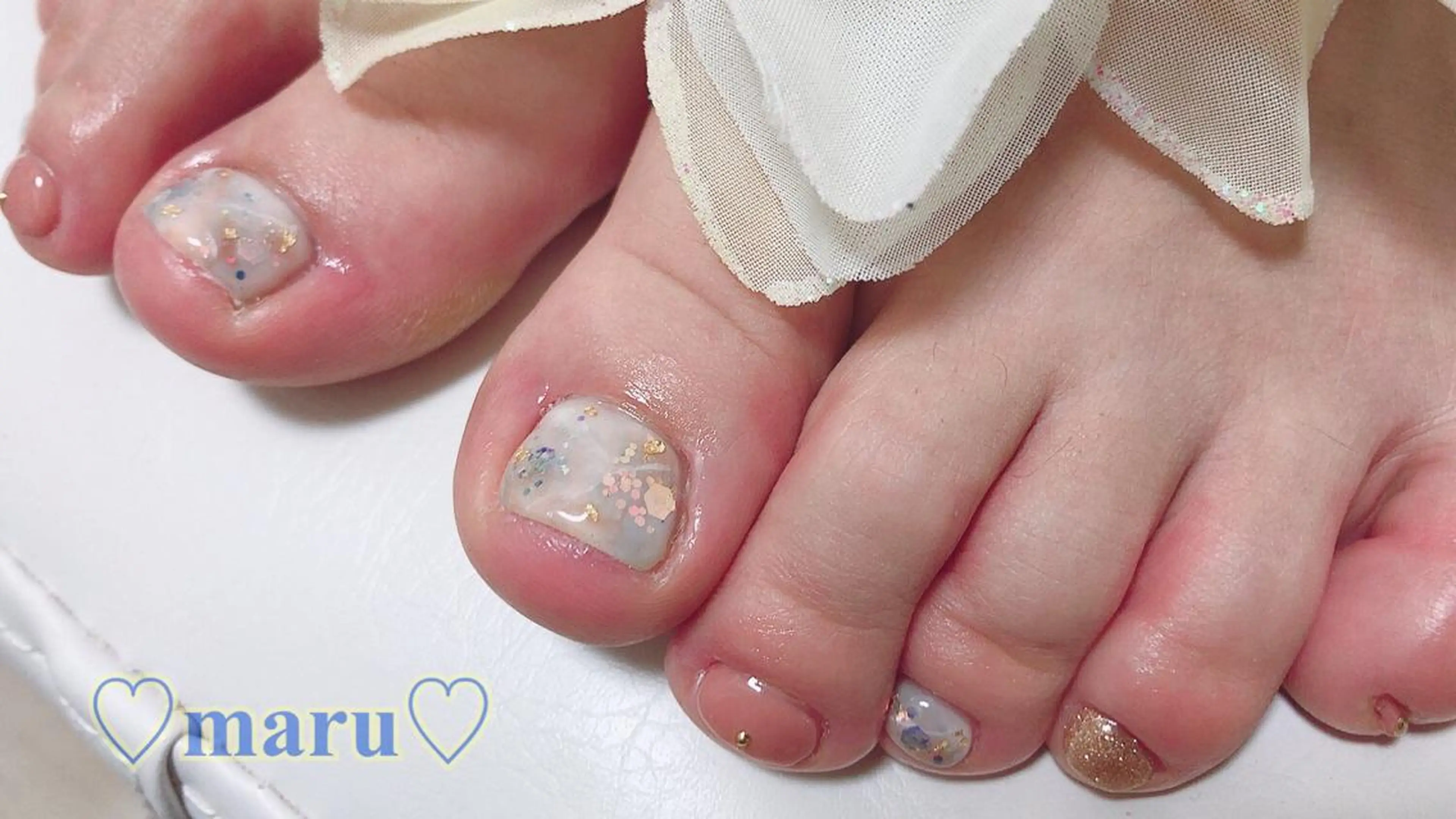 ネイル ハンドネイル フットネイル まるみ ♡のネイルデザイン