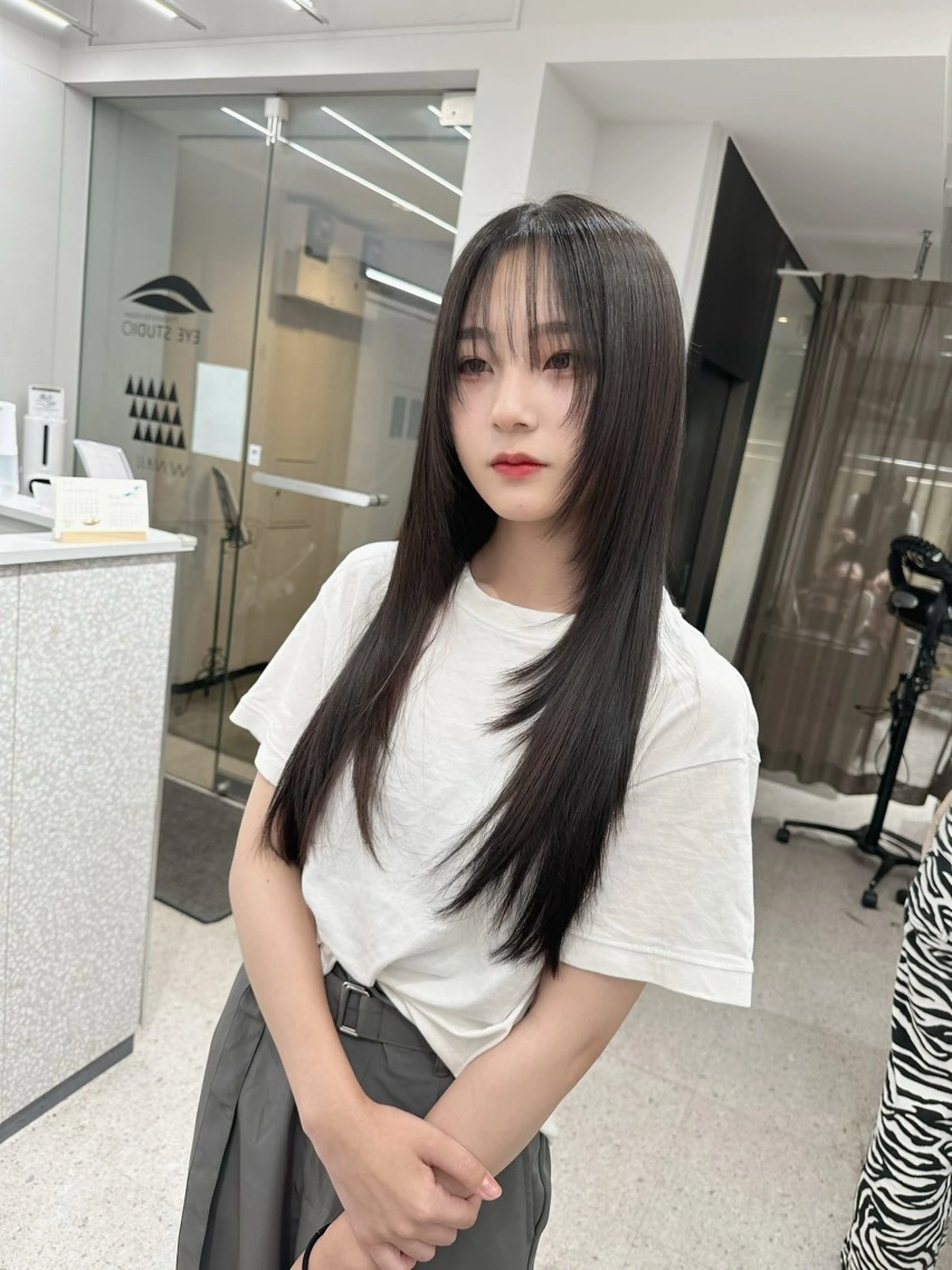 ロング カット ヘアカラー トリートメント 京都レイヤーカット/ 縮毛矯正/羽柴りくのヘアスタイル