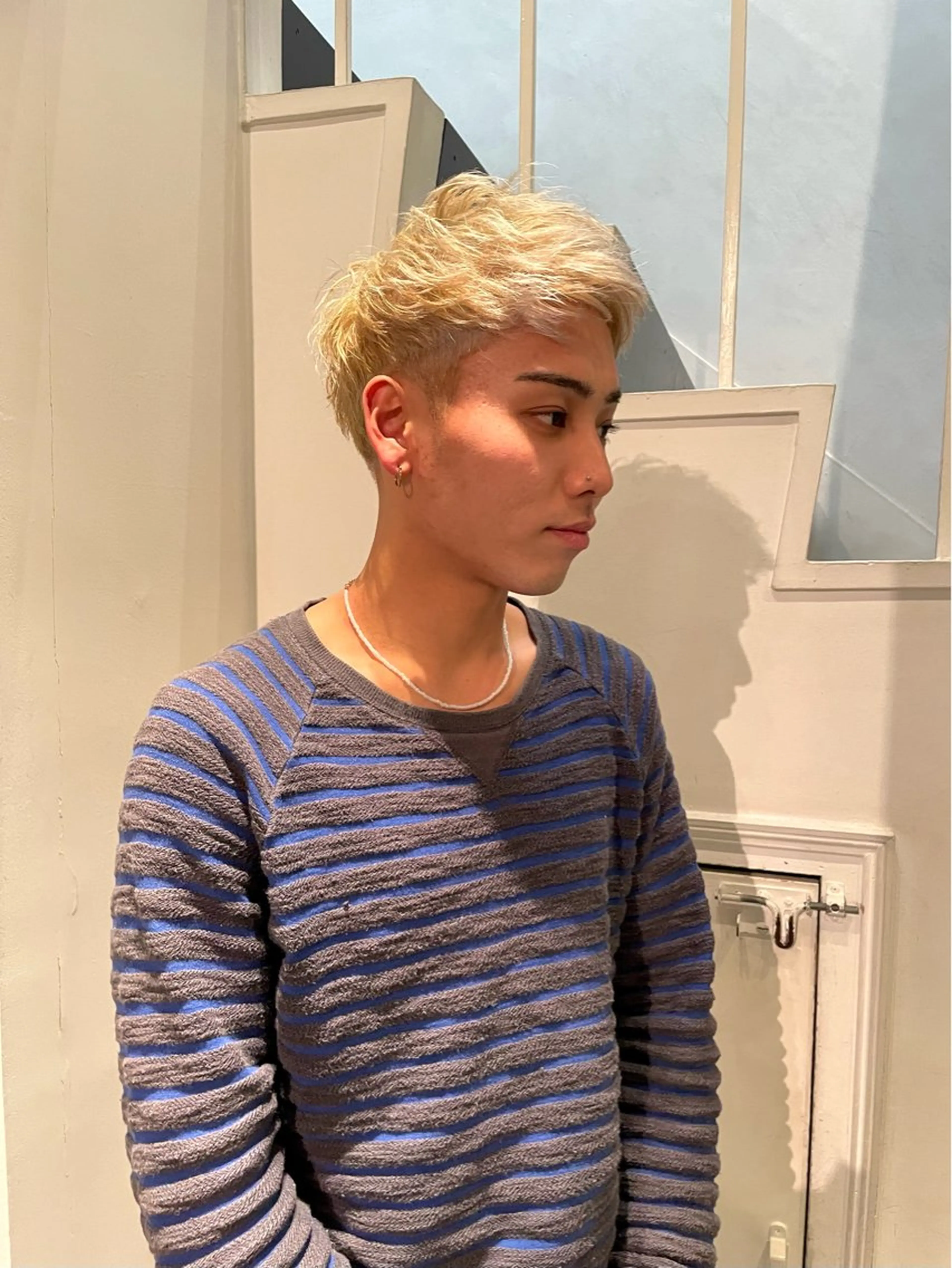 ショート カラー カット ヘアカラー トリートメント 向坂 亜美のヘアスタイル