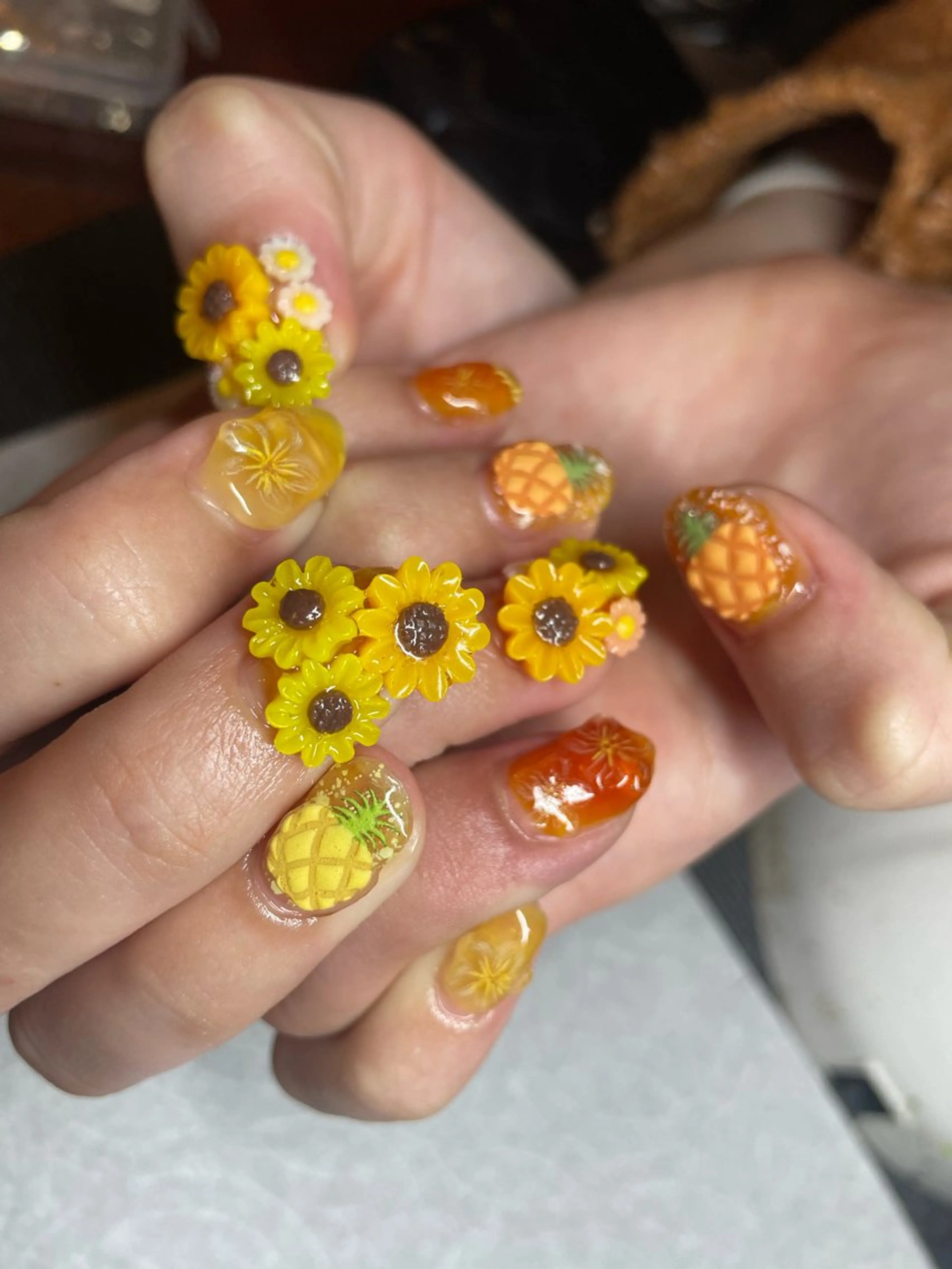 ネイル ハンドネイル CRAZY NAILのネイルデザイン