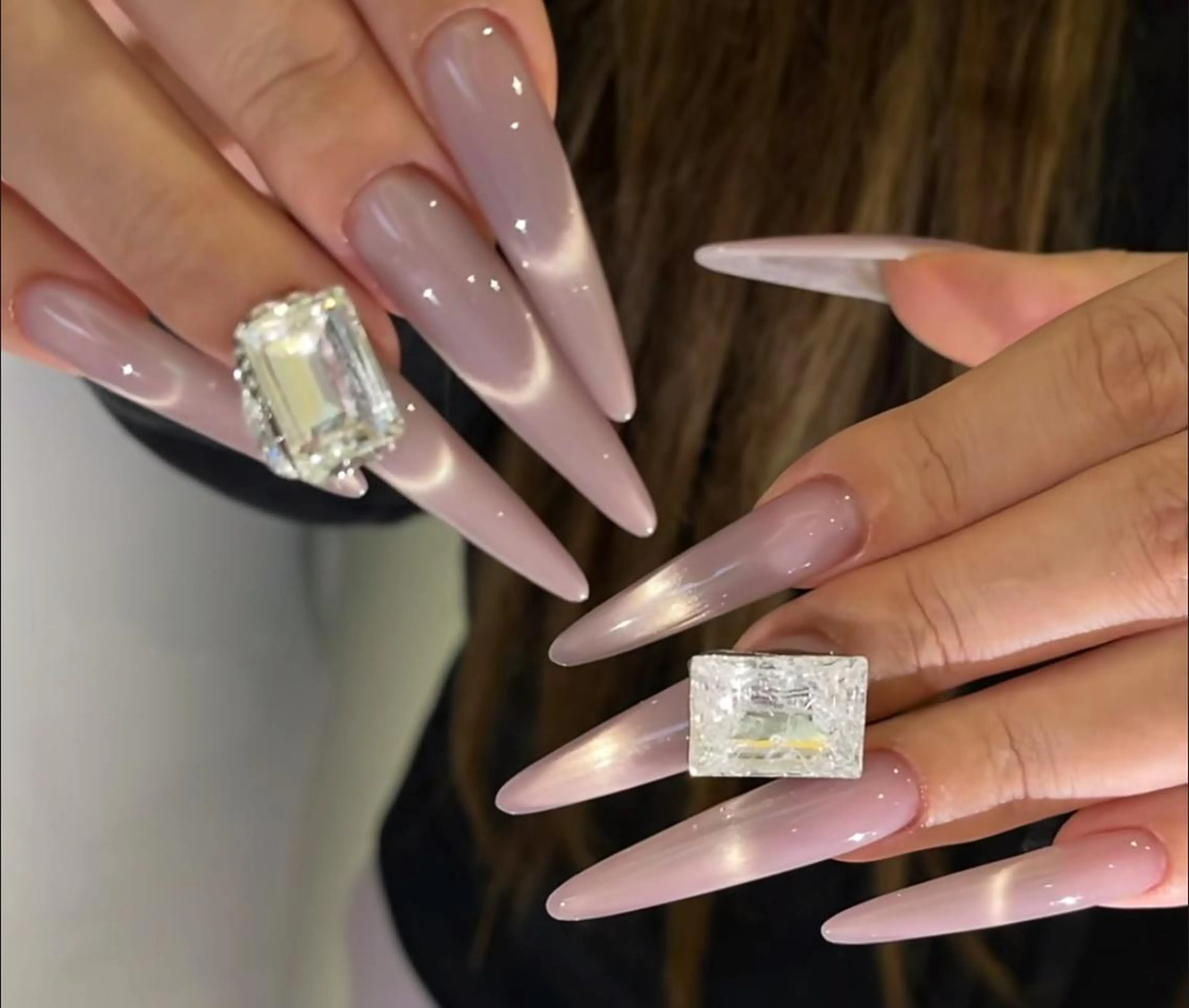 ネイル ハンドネイル 🎀 Ayaka_nailのネイルデザイン