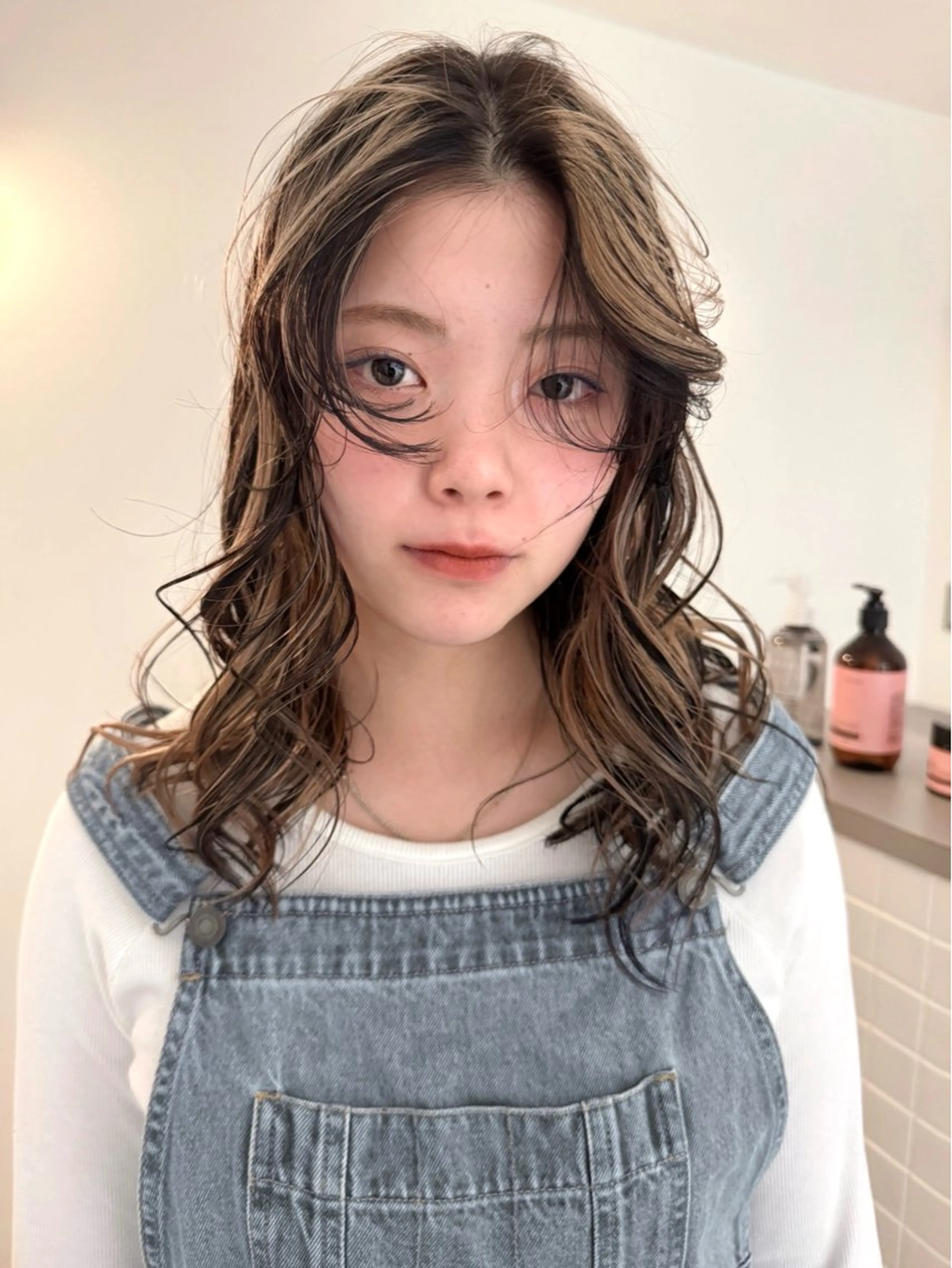 セミロング カラー デザインカラー カット ヘアカラー トリートメント デザイン/レイヤー Kaito🐩/栄のヘアスタイル