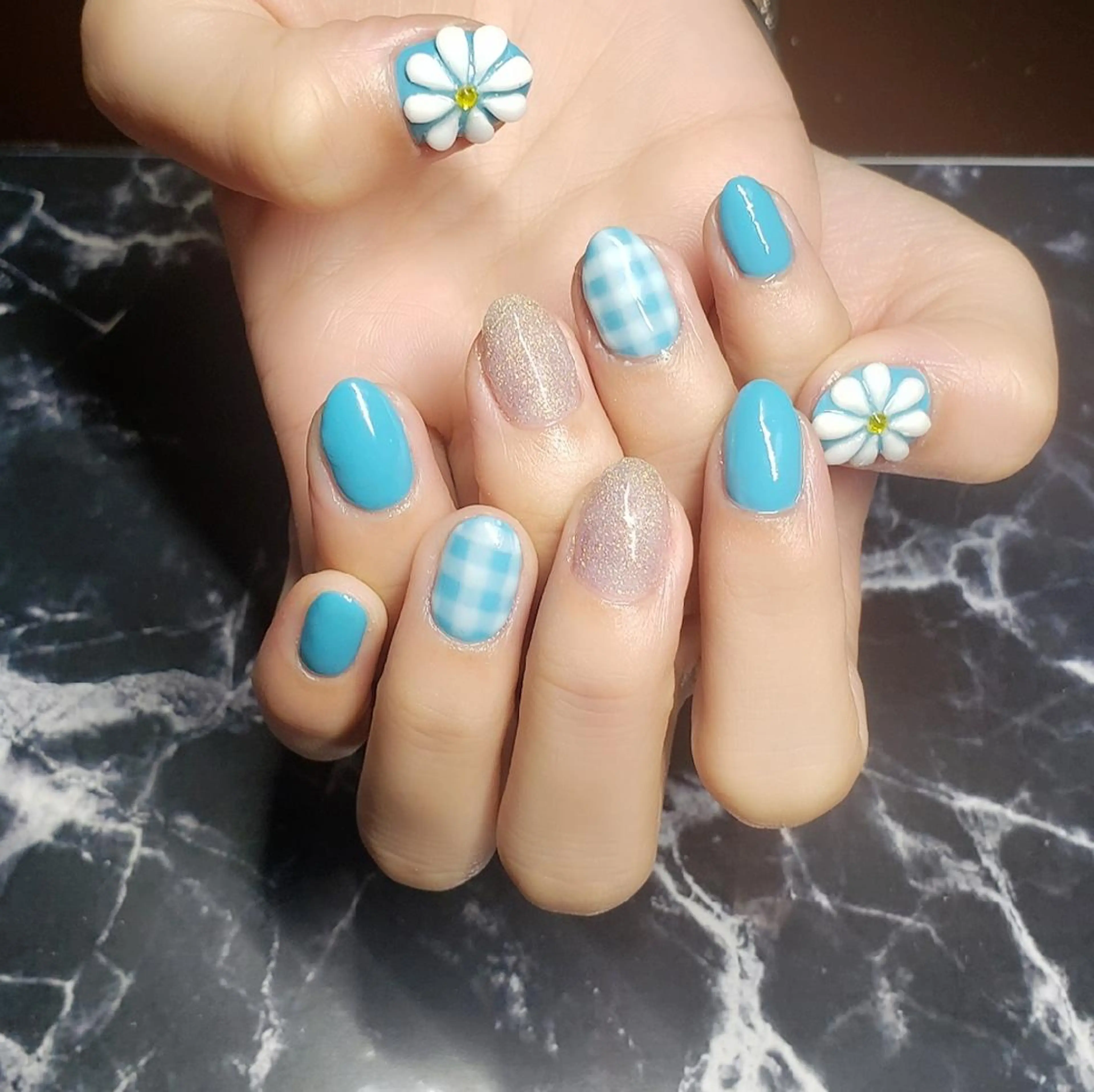 ネイル クロキ 。のネイルデザイン