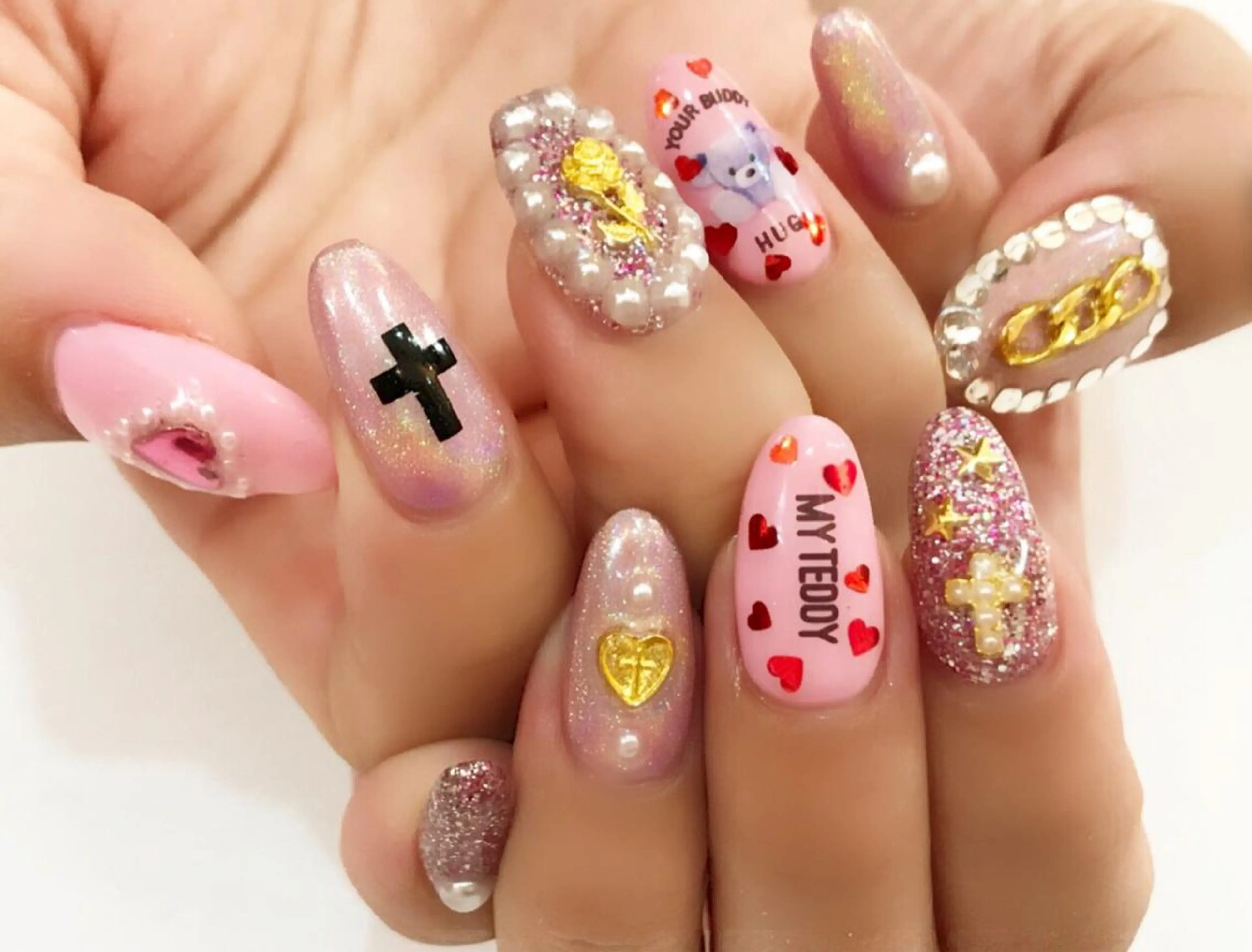 ミディアム カラー メンズ キッズ ネイル ジェルネイル キラキラネイル ロングネイル スカルプネイル ストーンネイル NAILSGOGO shibuyaのネイルデザイン