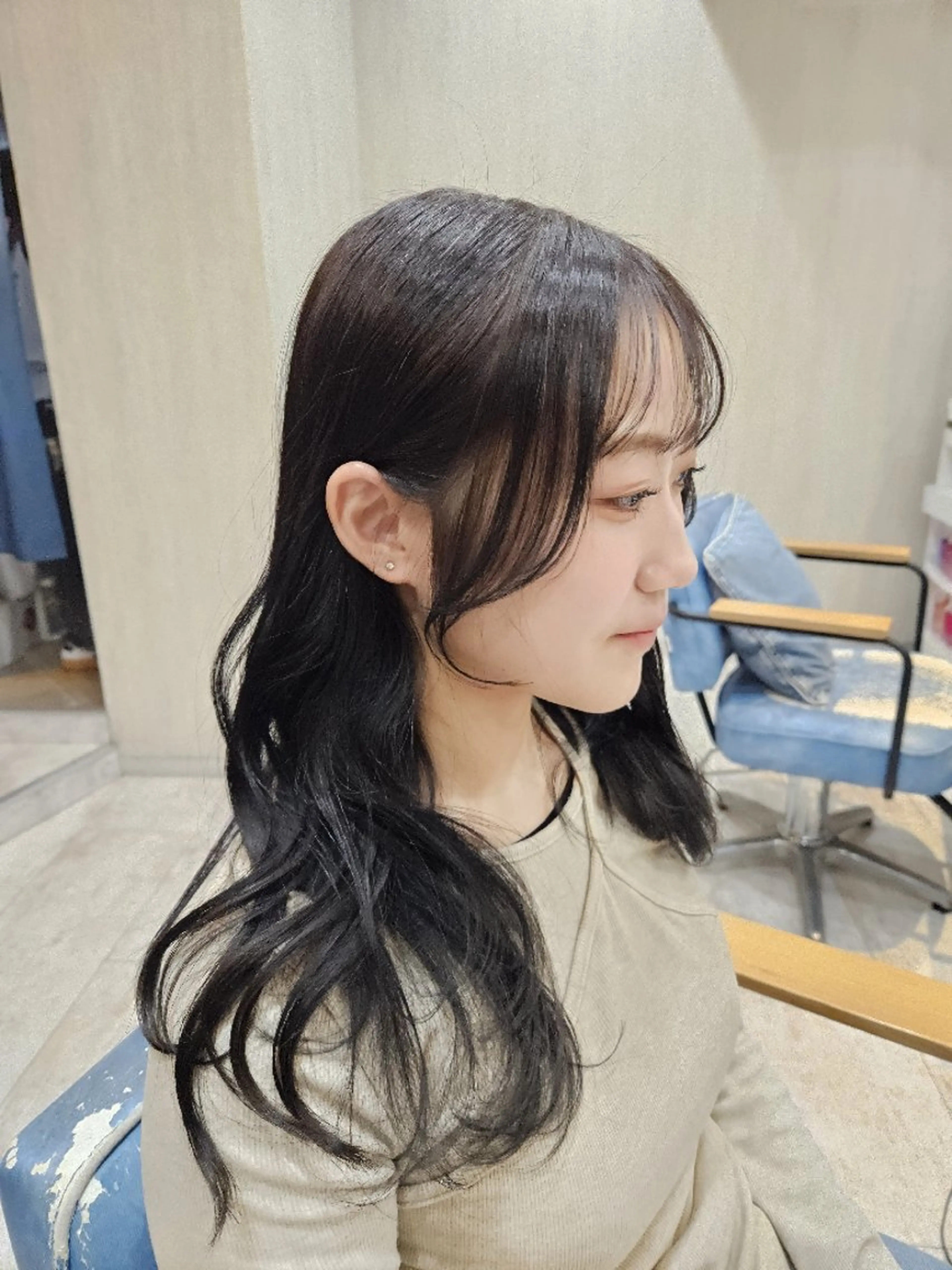 カット 顔周りレイヤーカット 髪質改善代表西村功平のヘアスタイル