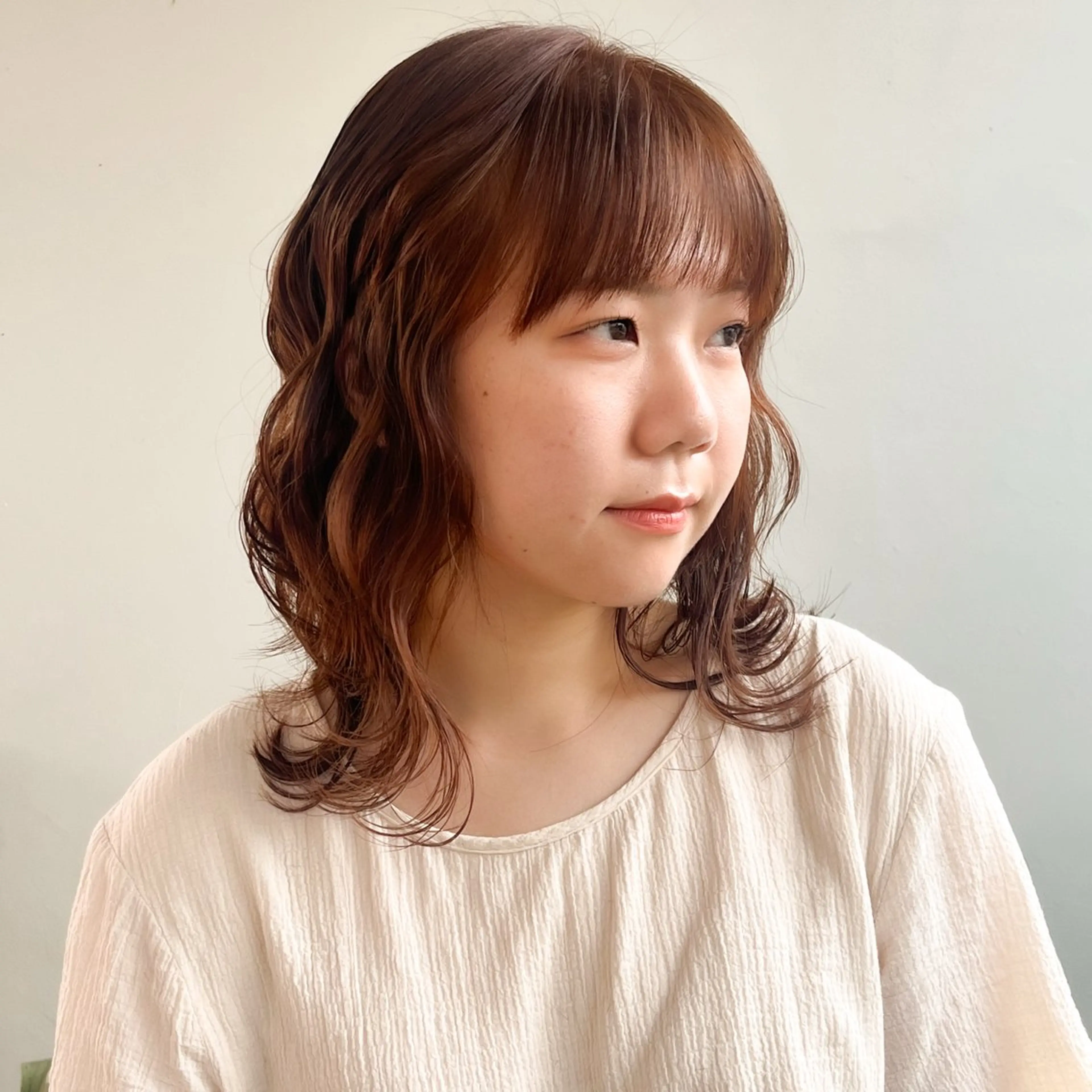 ミディアム カラー 艶カラー🫧 猿渡 響のヘアスタイル