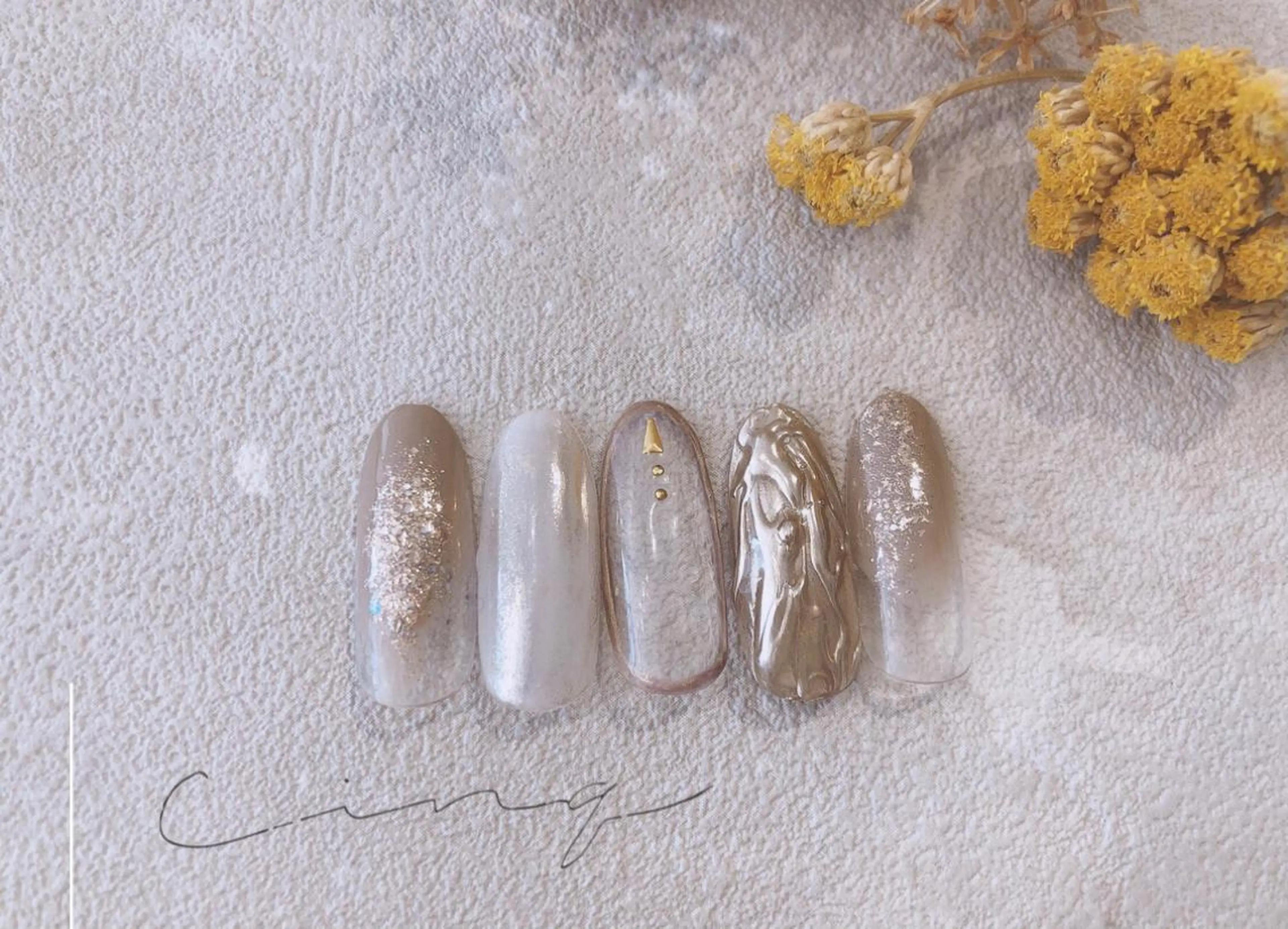 ネイル ニュアンスネイル ViLL 新小岩のネイルデザイン