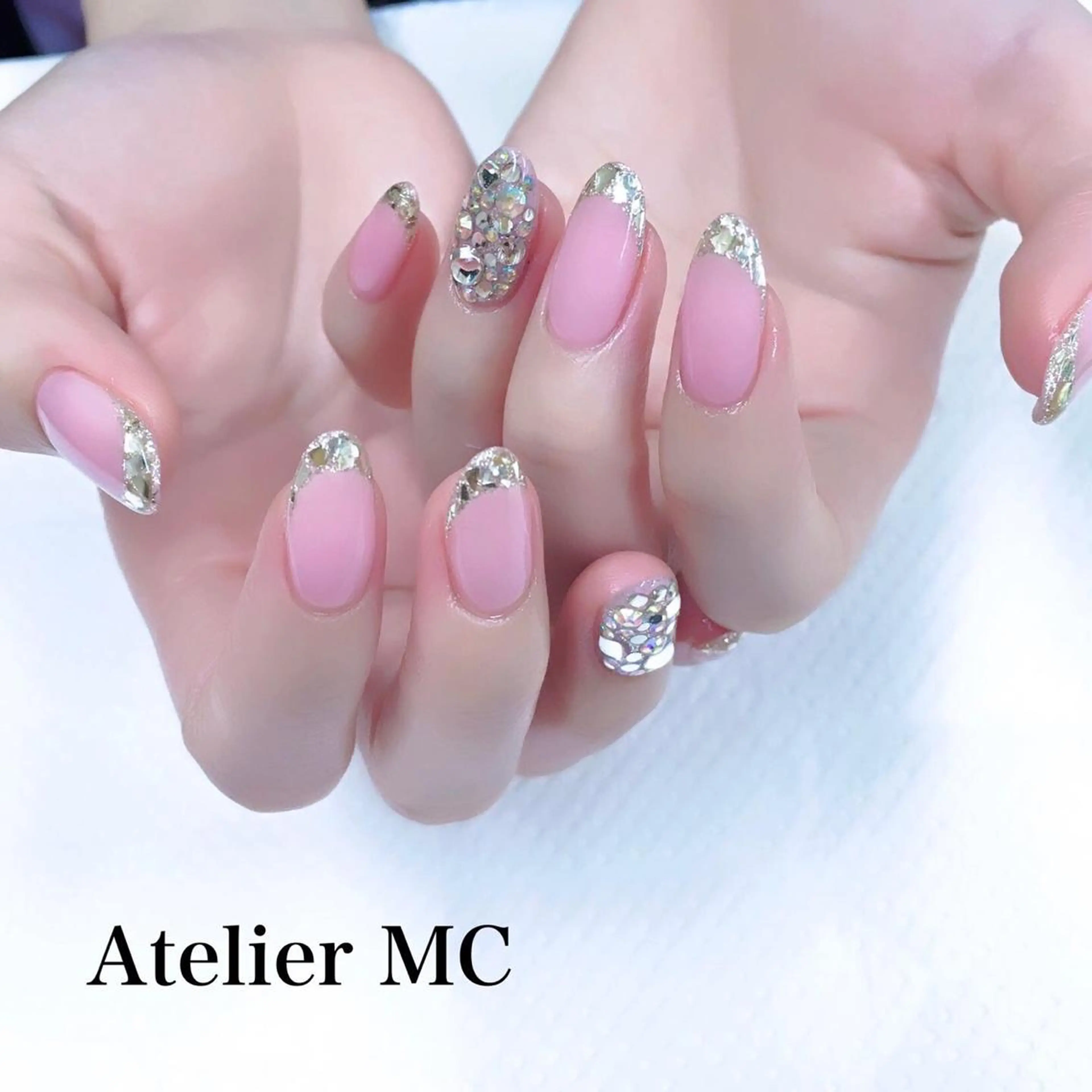 ネイル アートネイル ハンドネイル アトリエ エムシー 【新富町・東銀座】のネイルデザイン