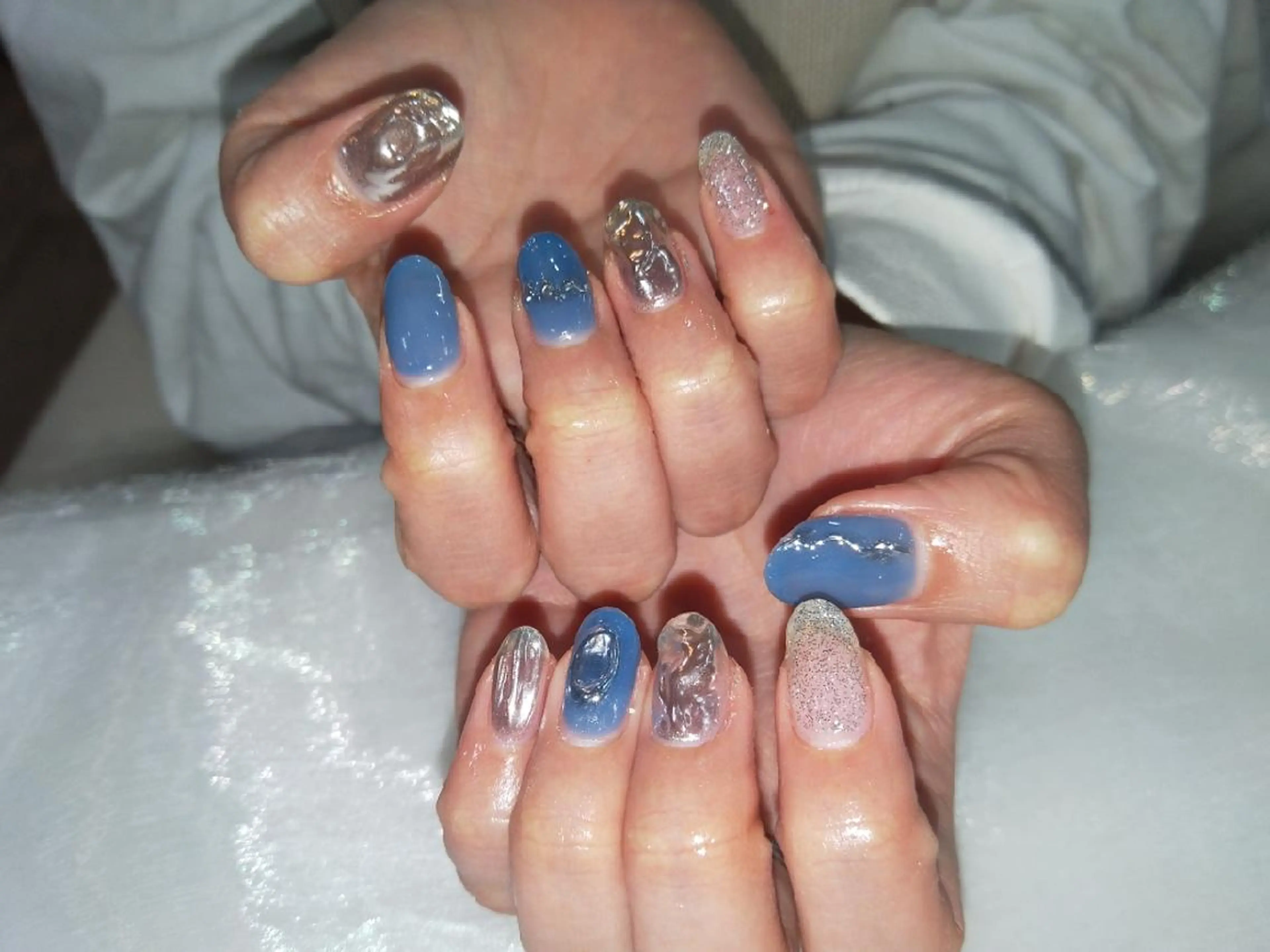 ネイル ハンドネイル ハンドケア R'well所属・はばすみれ🎀ﾈｲﾙ 光ﾌｪｲｼｬﾙ ﾍｱのネイルデザイン