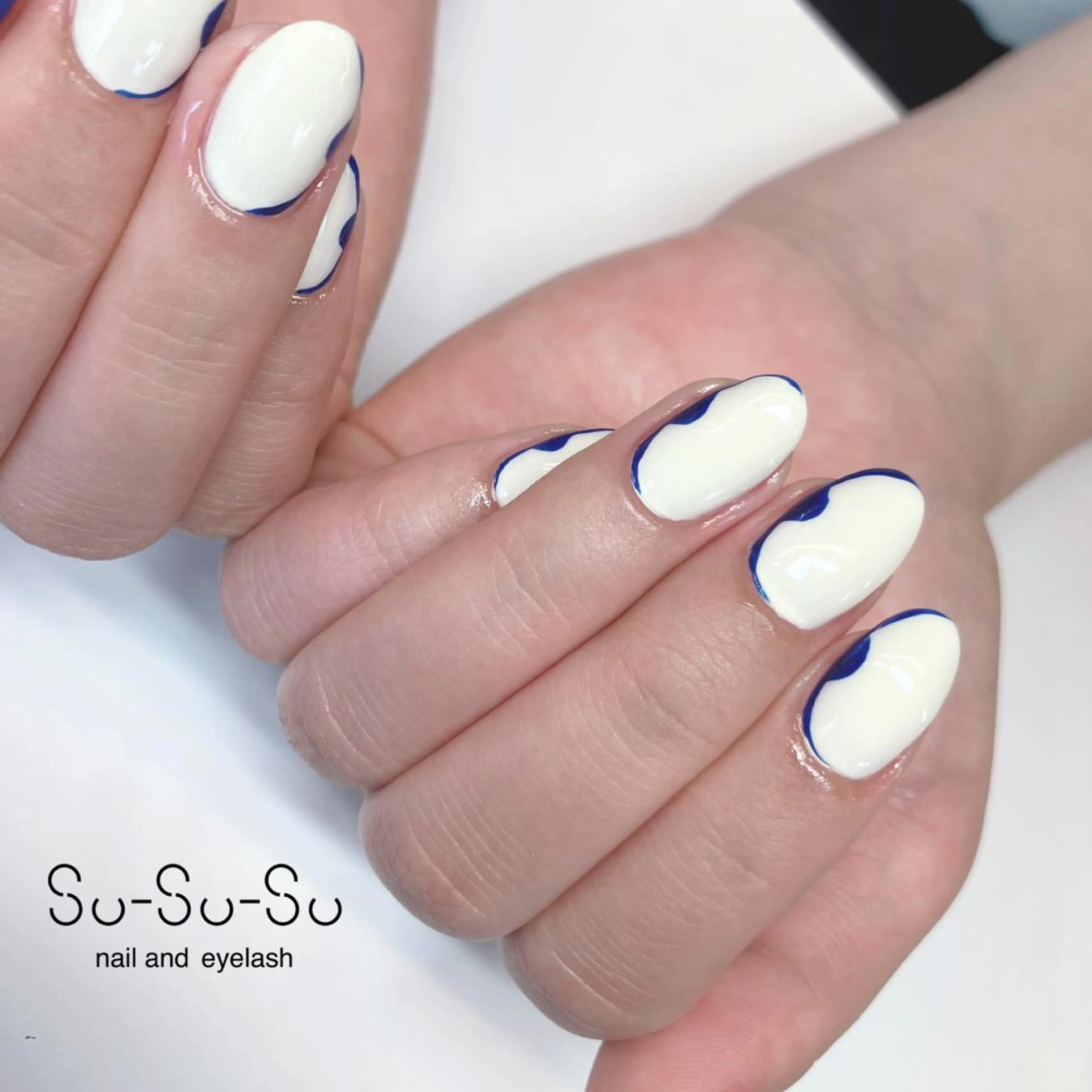 ミディアム sususu. shiomiのネイルデザイン