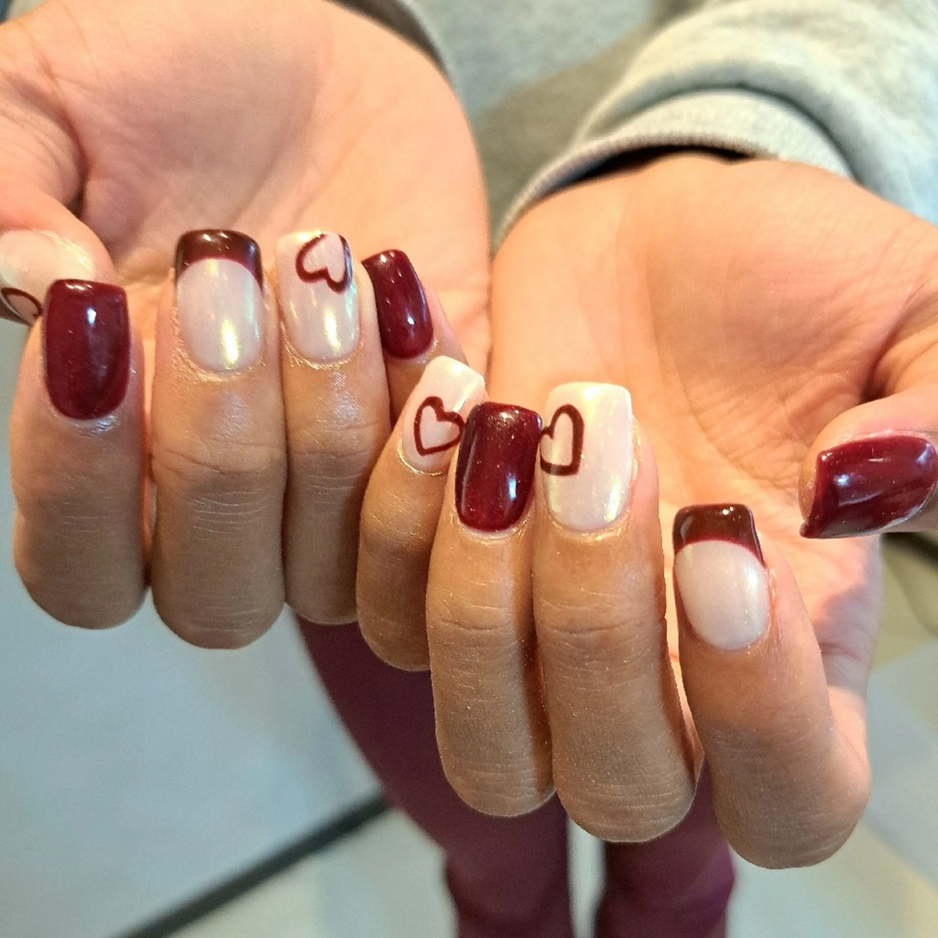 ネイル アートネイル ボルドー ハート マグネットネイル 持ち込み Nail mood /アートし放題のネイルデザイン