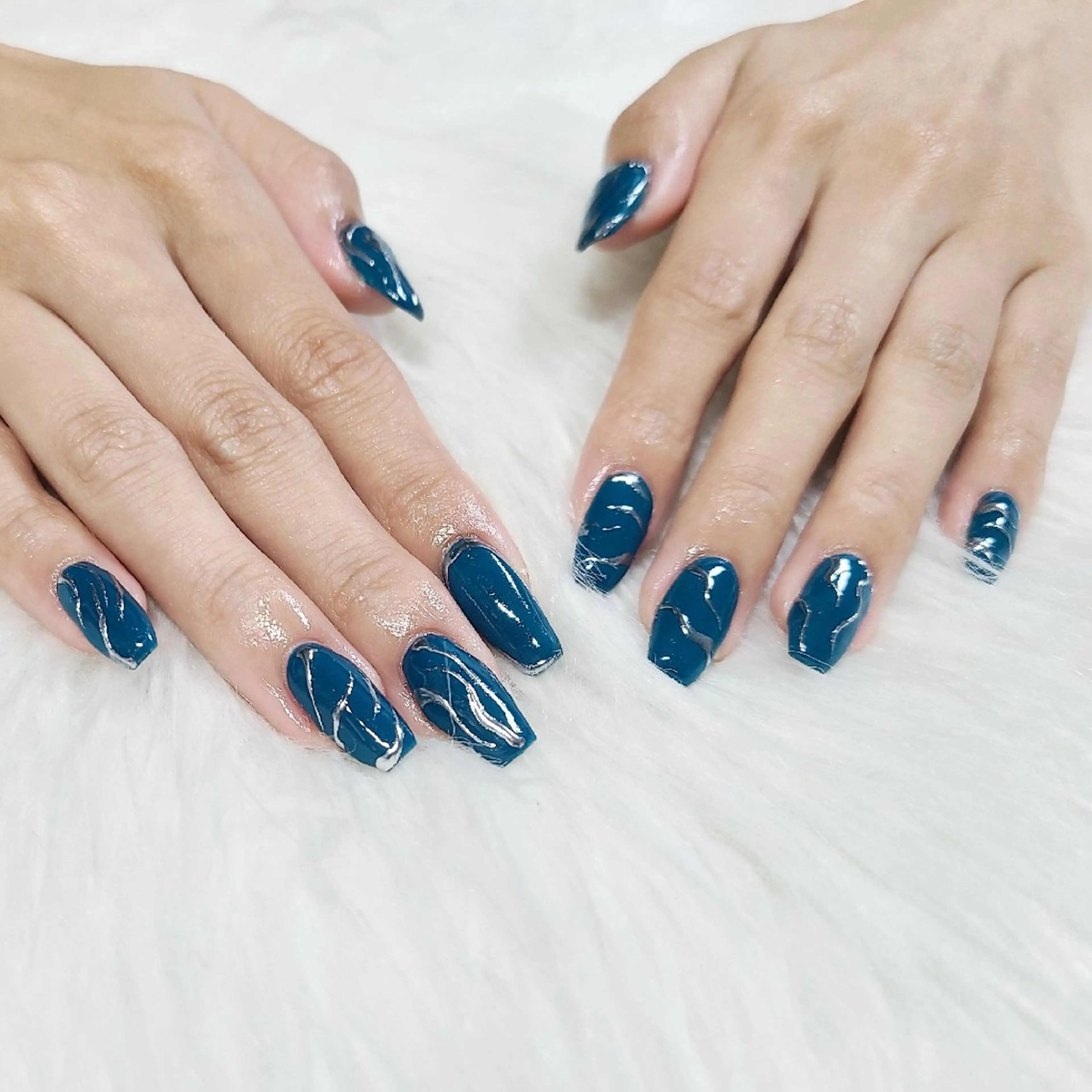 ネイル ハンドネイル Lily Eye&Nailのネイルデザイン