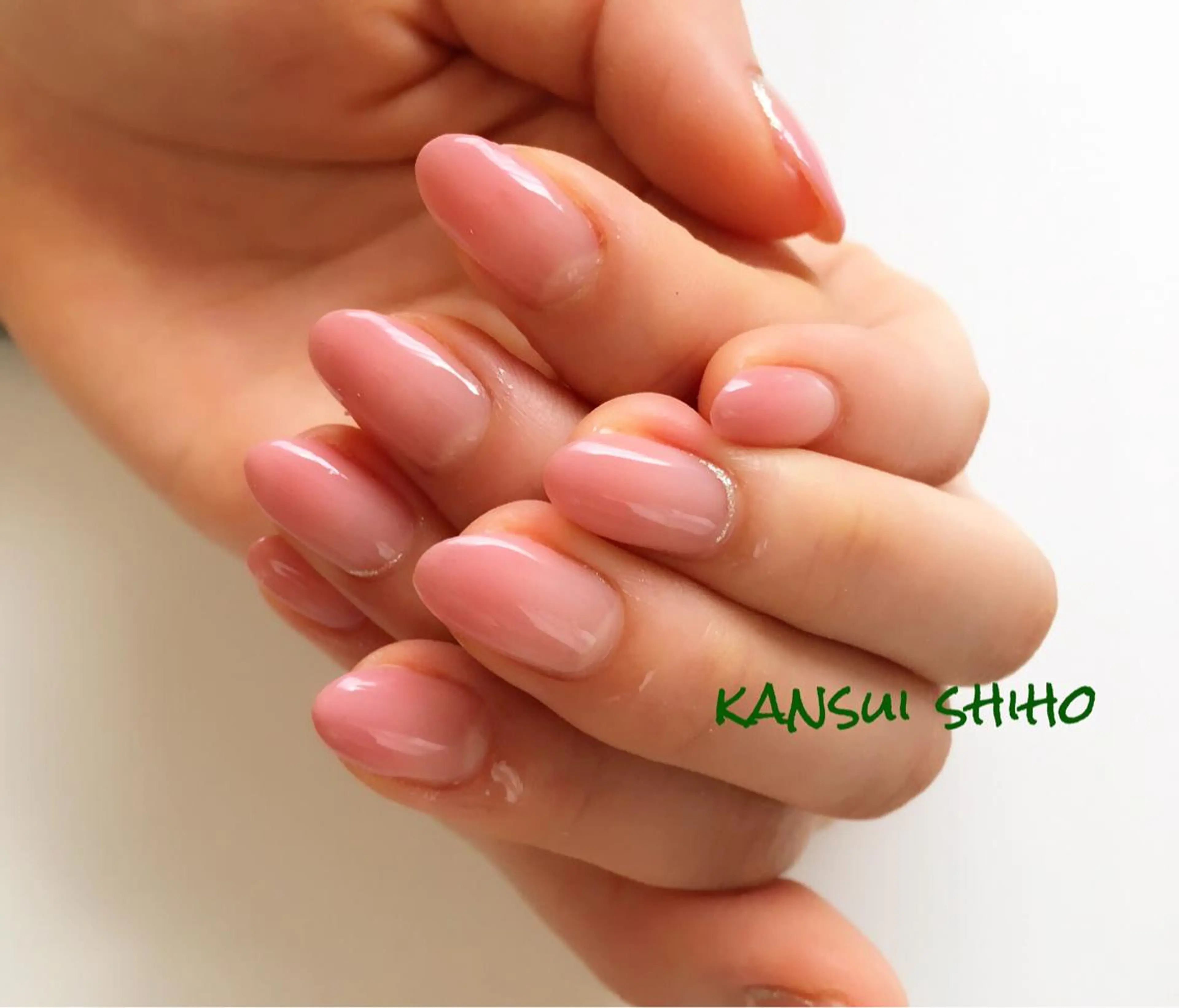 ネイル Elio所属・Elio 国泰寺のネイルデザイン