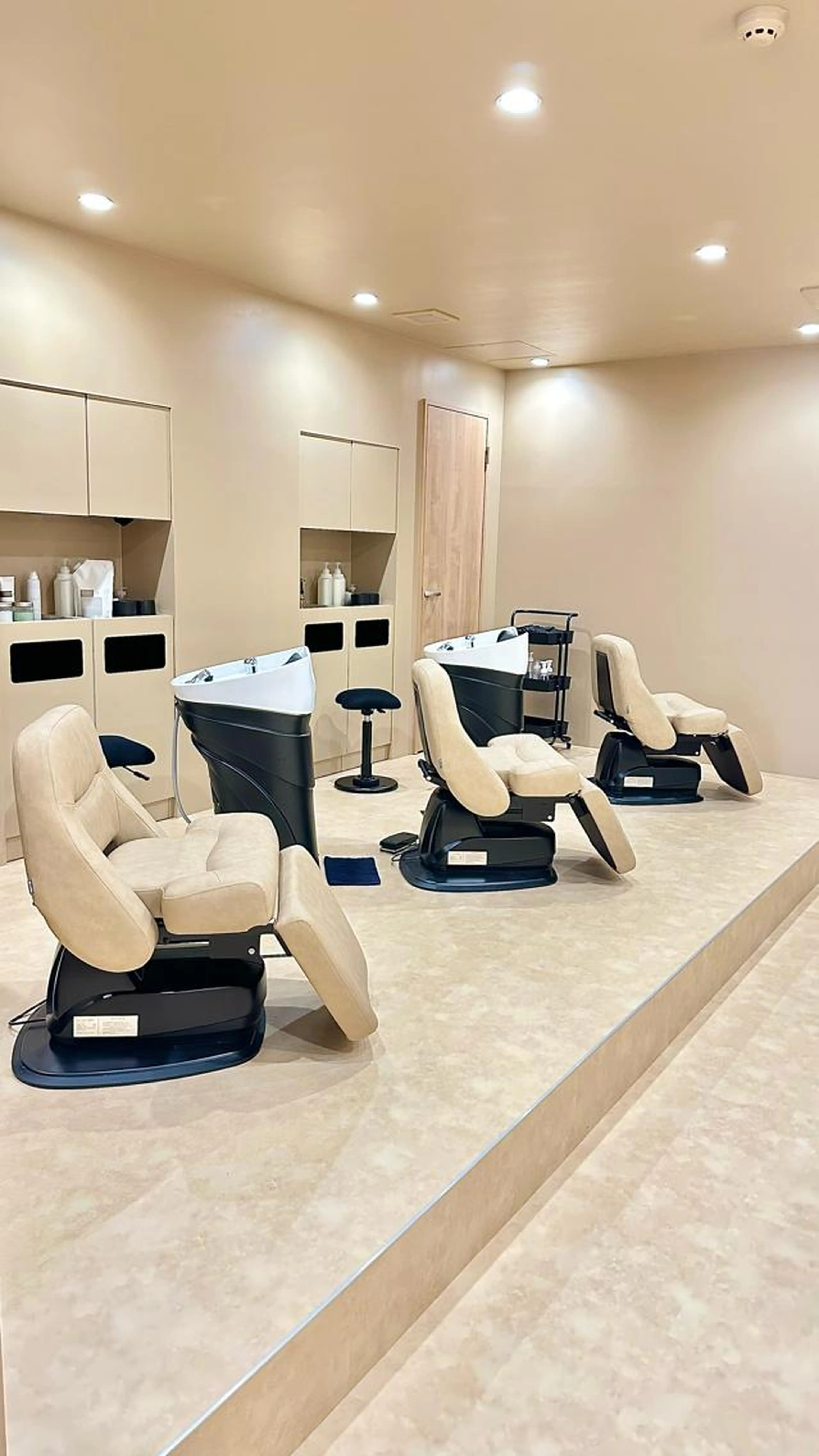 骨格補正カット💇♂️💇♀️+血行促進ヘッドスパ+トリートメント【minimo限定】の写真