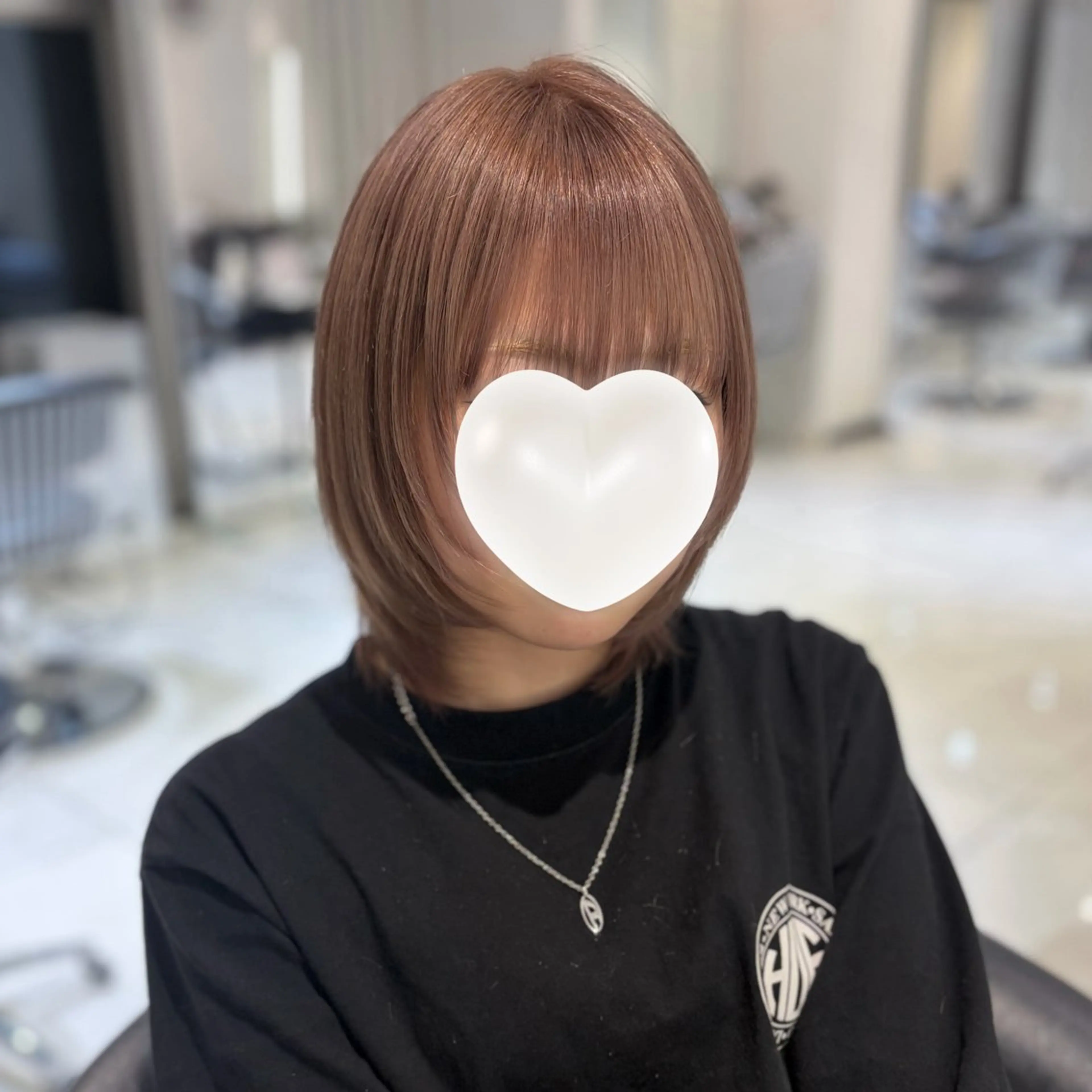 ショート ハイトーン/ベージュ 🤍reinaのヘアスタイル