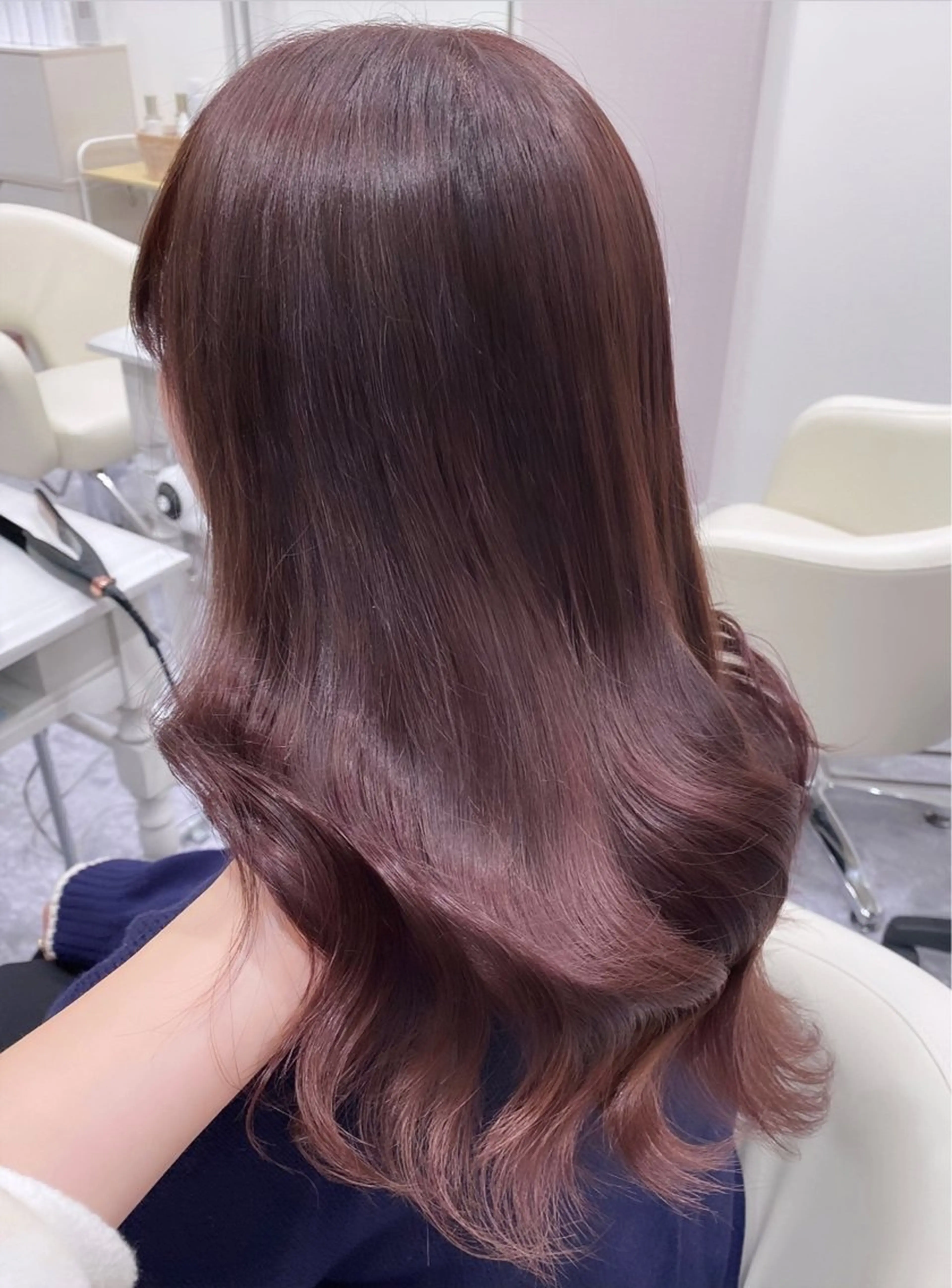 セミロング カラー 山本 珠里のヘアスタイル
