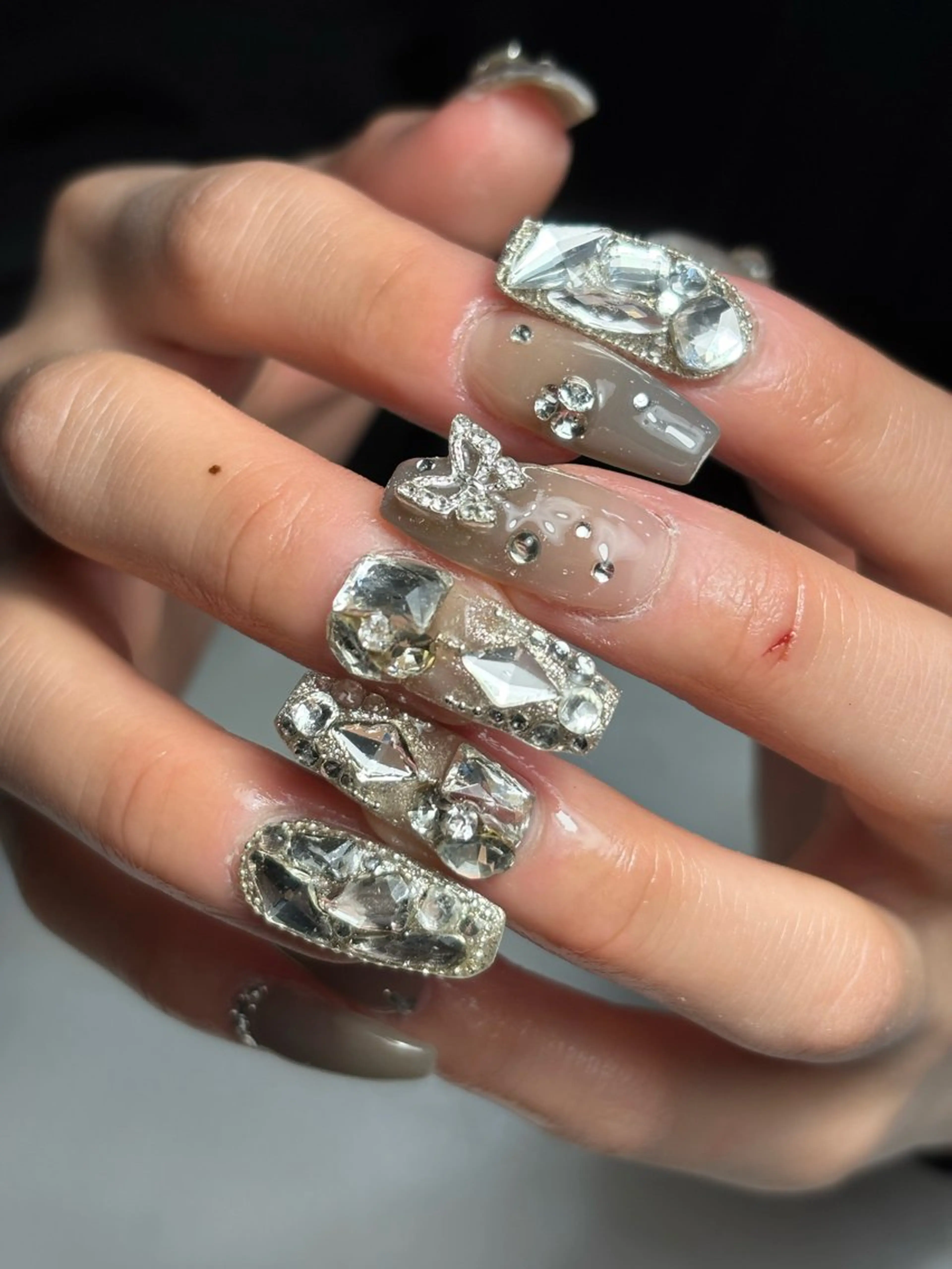 ネイル ハンドネイル フットネイル ✴︎ Delightのネイルデザイン