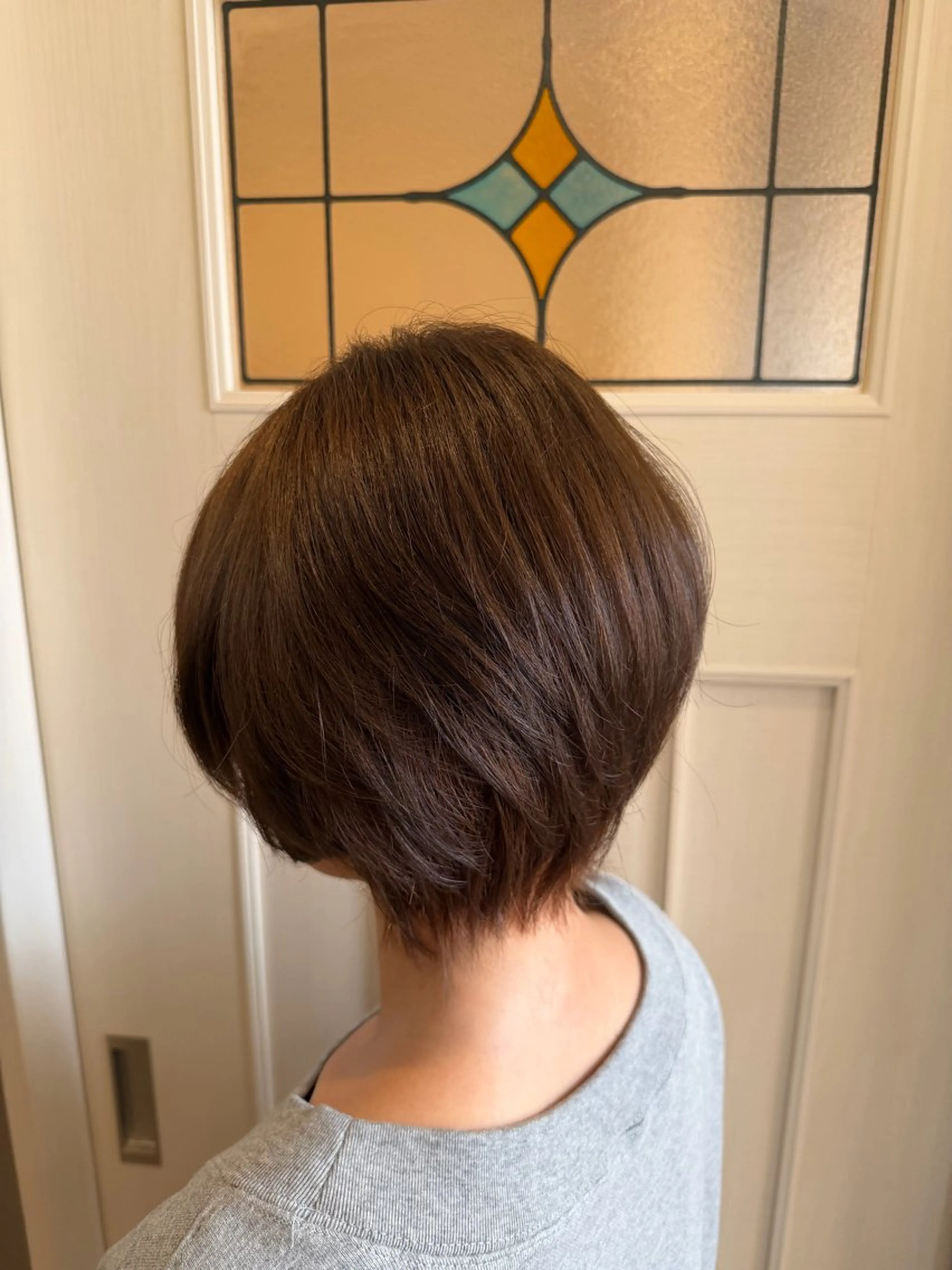 ショート カラー 透明感カラー オレンジ ショートヘア カット ヘアカラー びようしつクイーン所属・原 魁杜のヘアスタイル