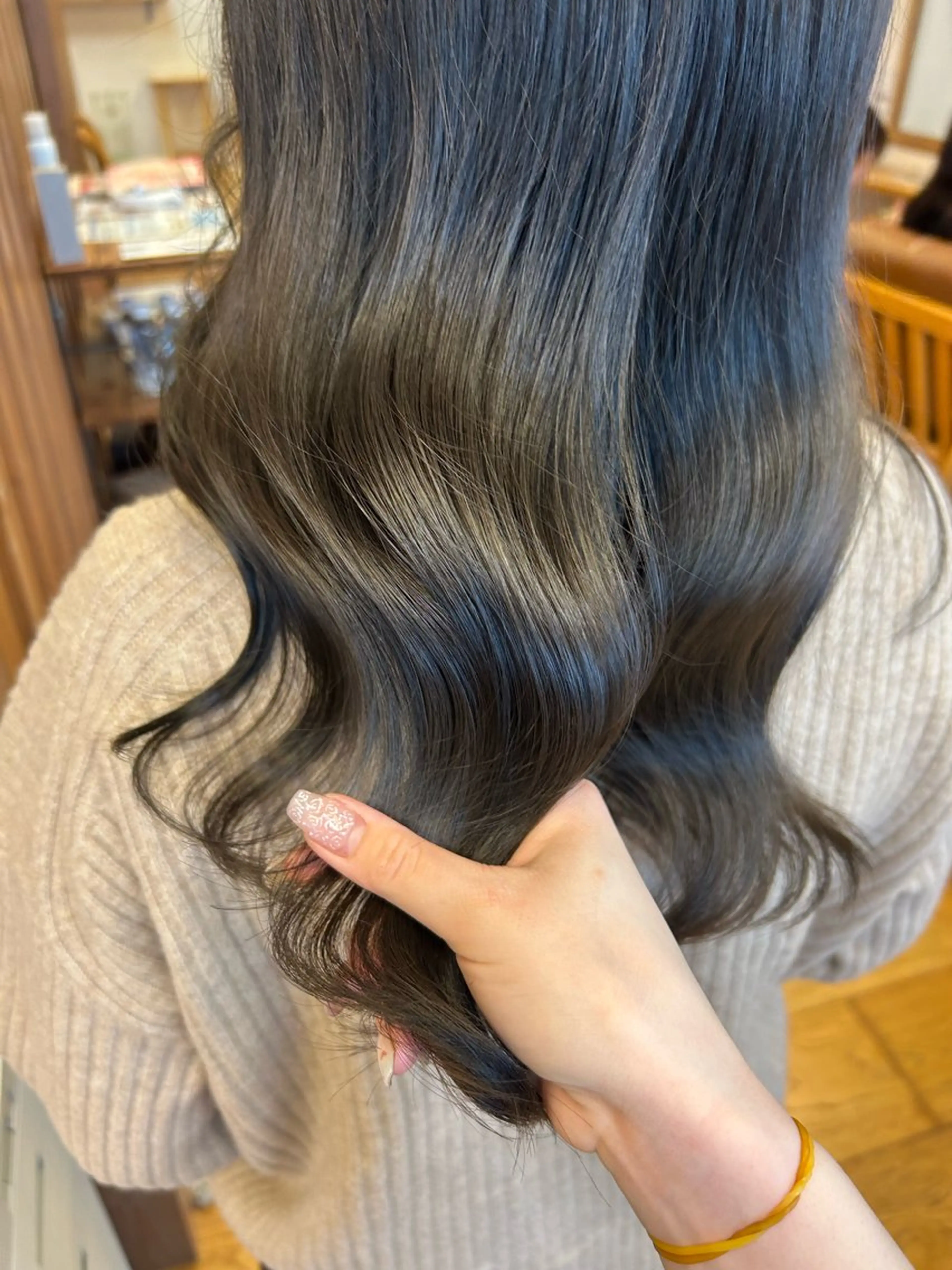 ワンカラー＋Aujua4STEPトリートメント＋水素トリートメント＋マイクロバブル🪄🫧の写真