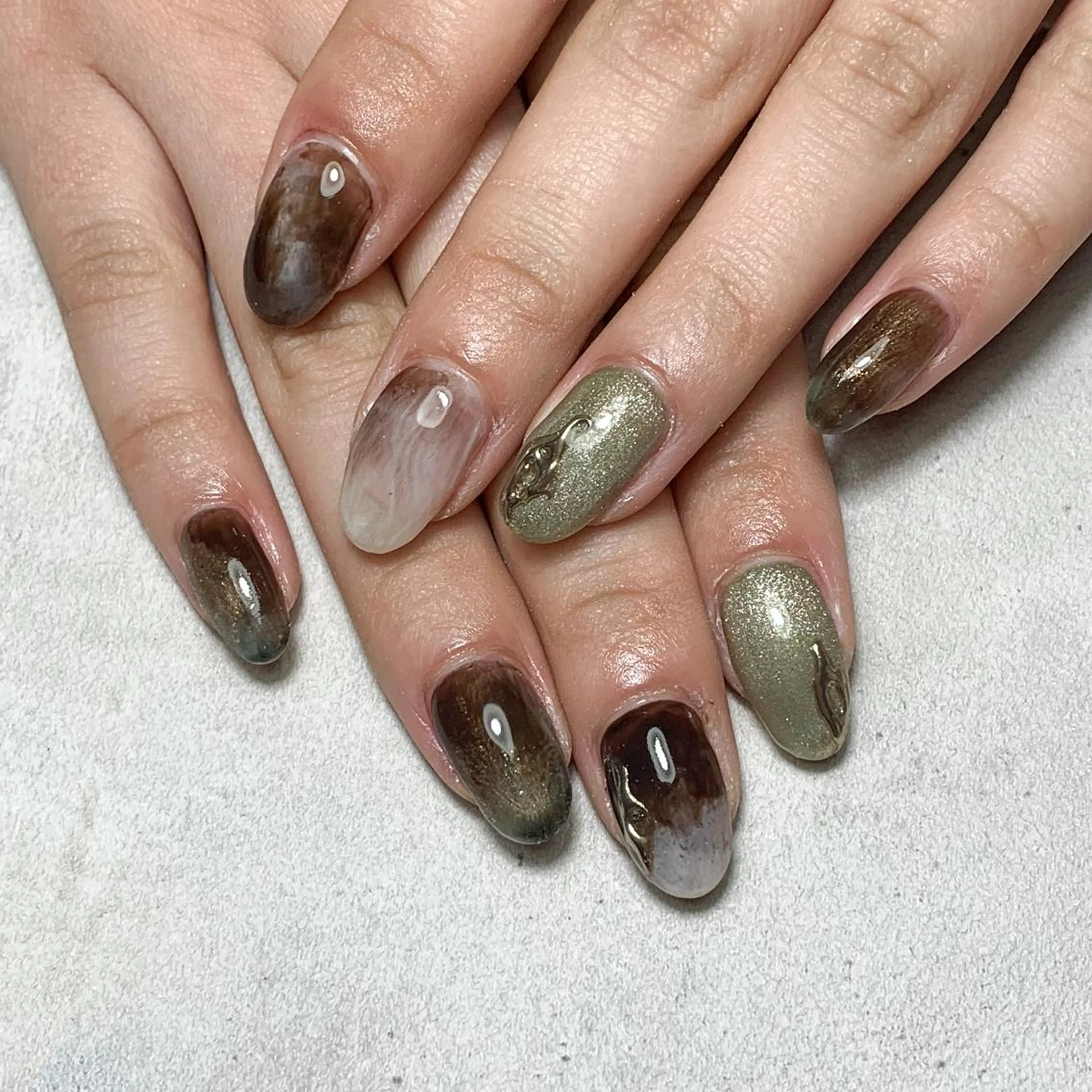 ネイル atelier　FIORITURA所属・FIORITURA aiのネイルデザイン