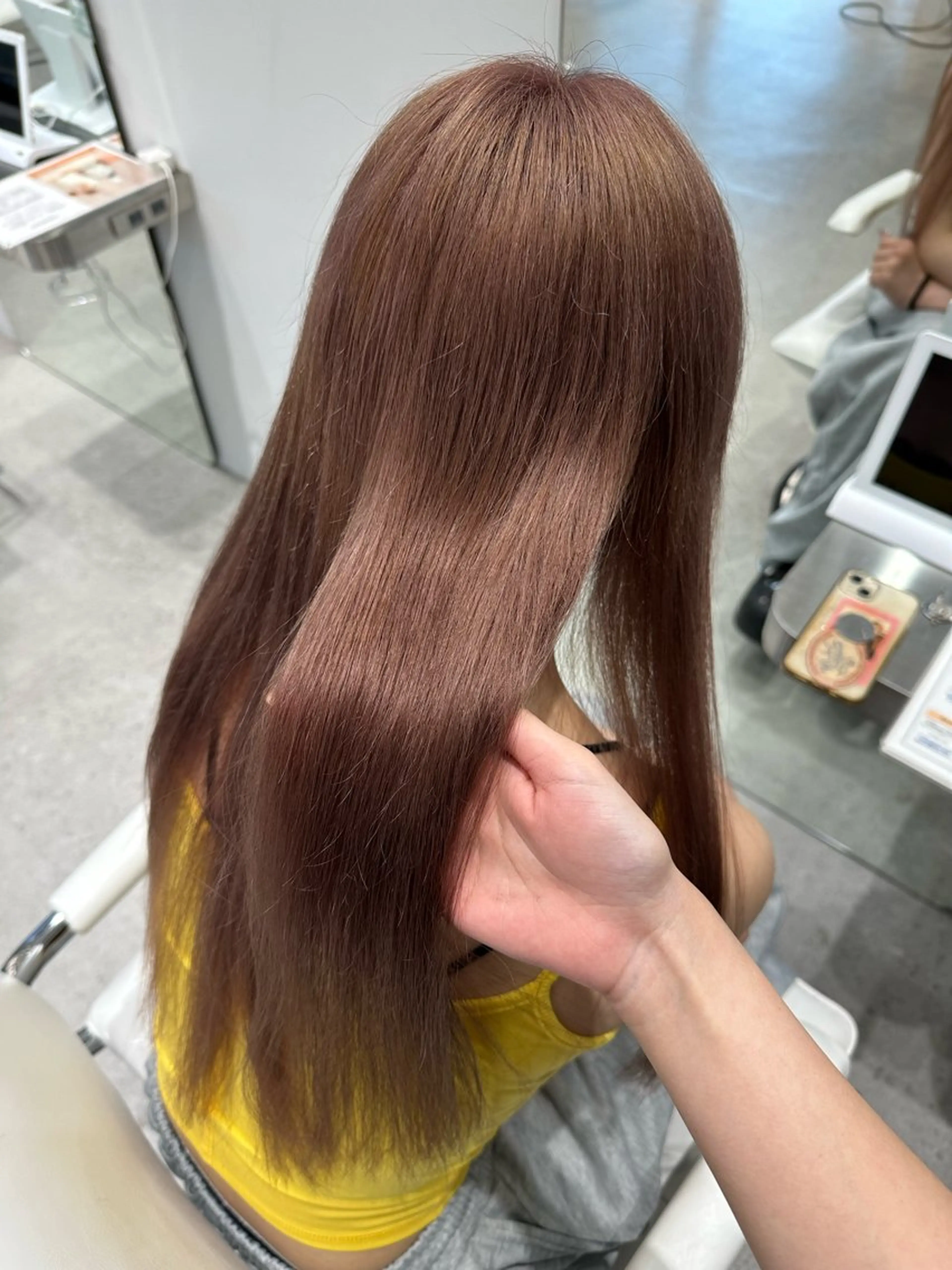 ロング カラー ブラウンカラー ピンクカラー ピンクブラウン ヘアカラー AIKA🤍 カットモデル募集🫧のヘアスタイル