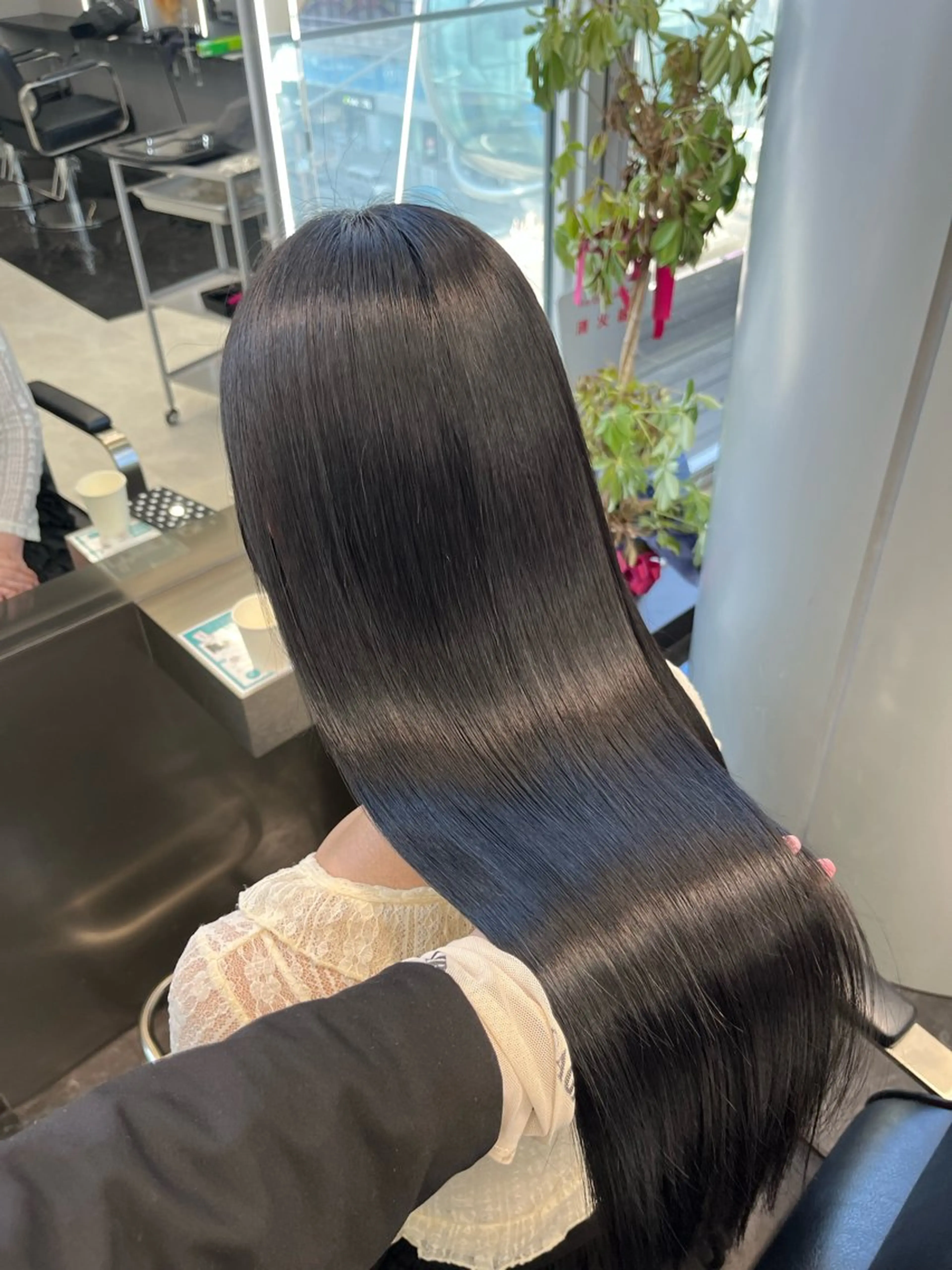 ロング カラー ヘアアレンジ 黒髪 ブルーカラー ブルーブラック 透明感カラー カット ヘアカラー トリートメント ヘアセット ハイトーン/透明感 髪質改善/rinaのヘアスタイル