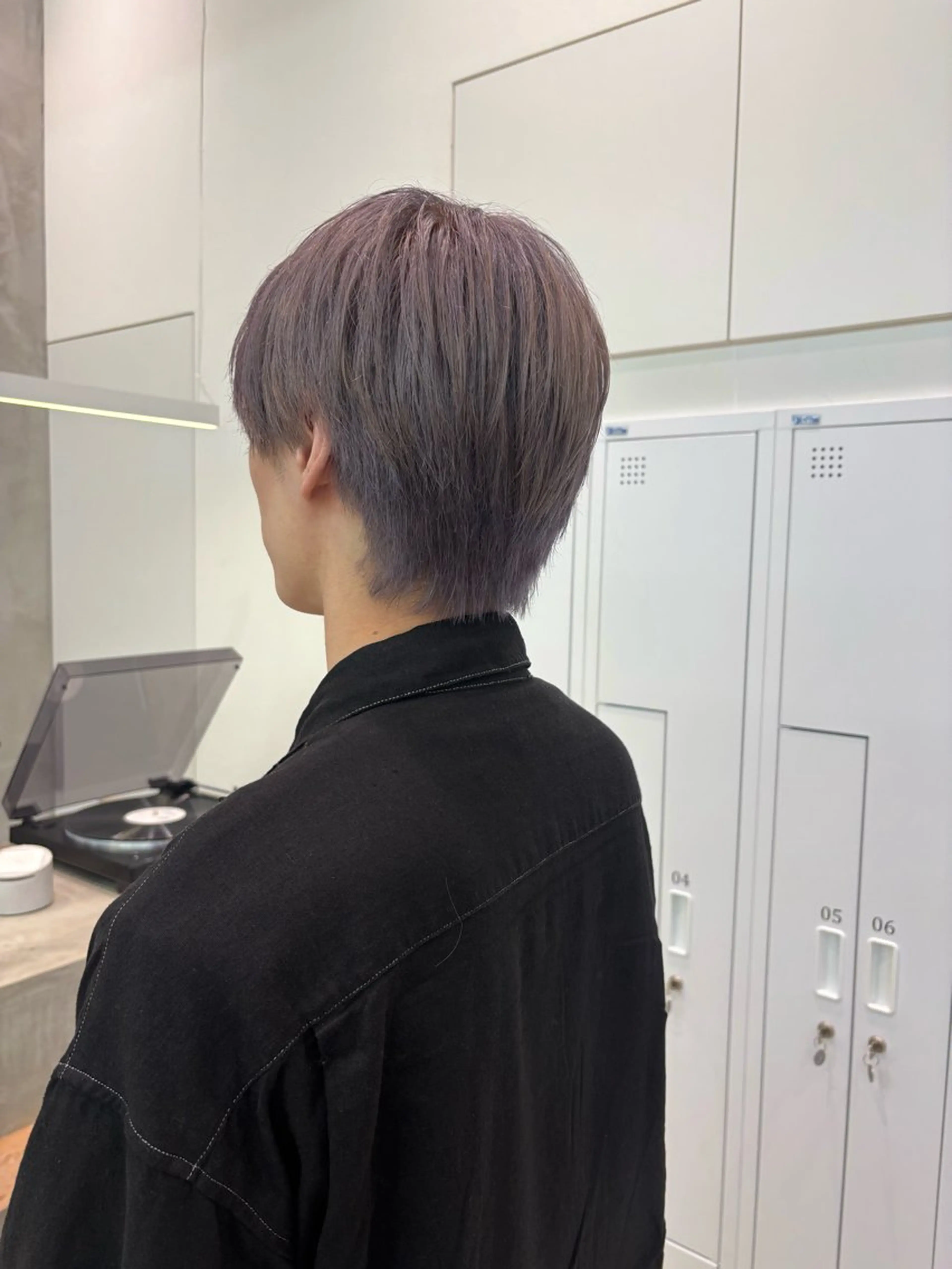 ショート ヘアカラー 艶髪ストレート🫶 AYANAのヘアスタイル