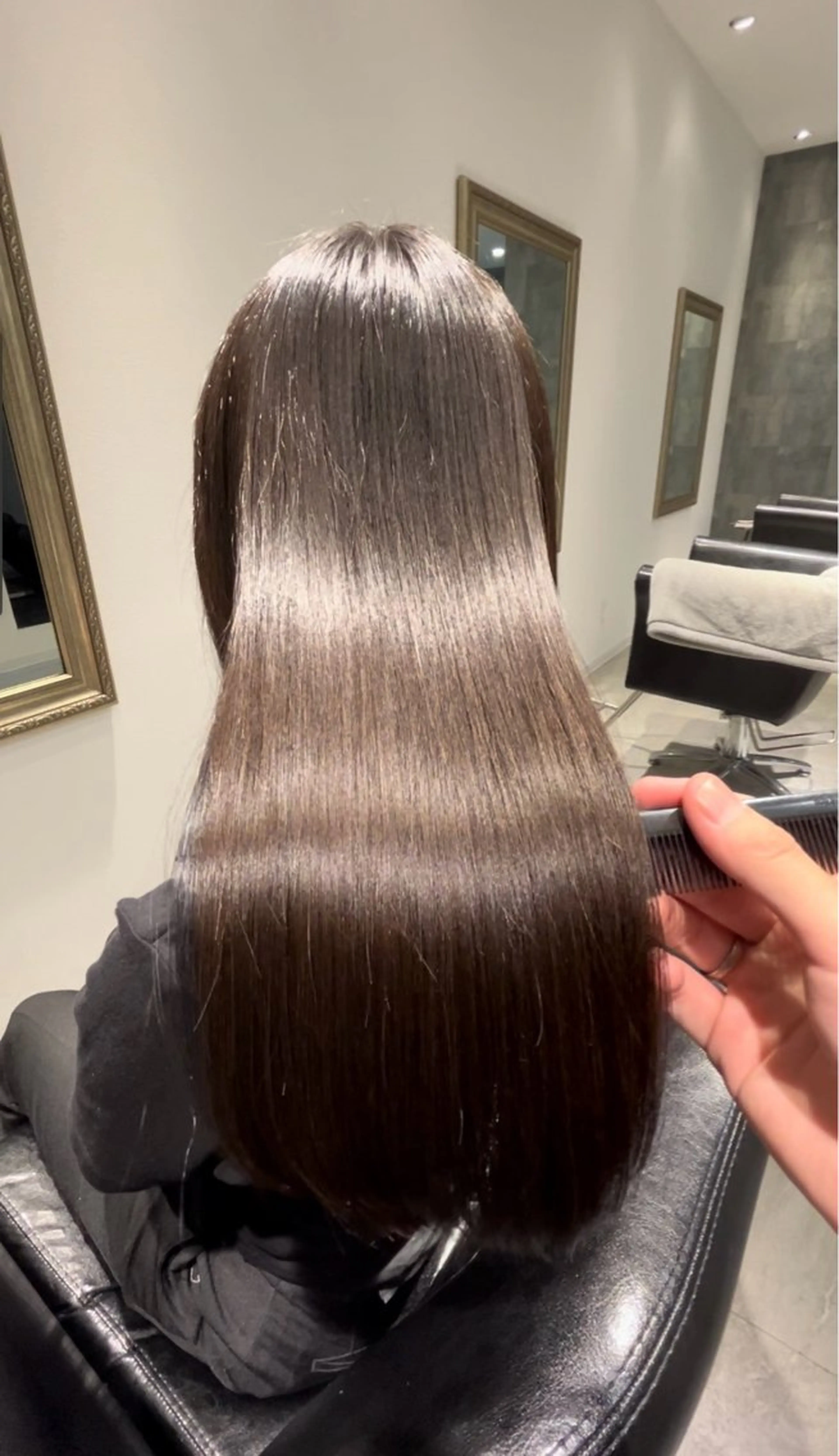 ロング カット ヘアカラー トリートメント 髪質改善特化🫧 梶川　歩哉のヘアスタイル