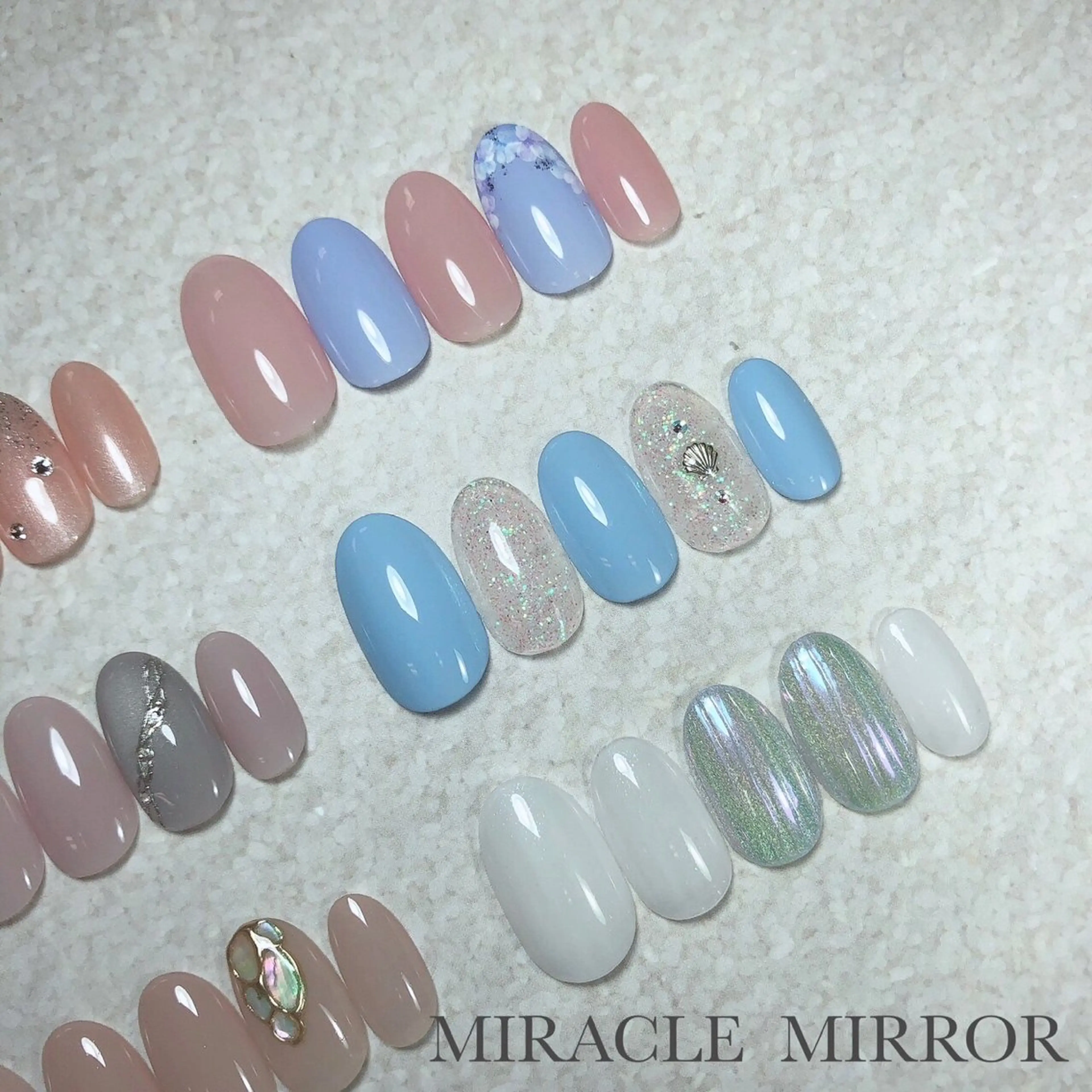 ネイル ジェルネイル ミラクルミラー 町野のネイルデザイン