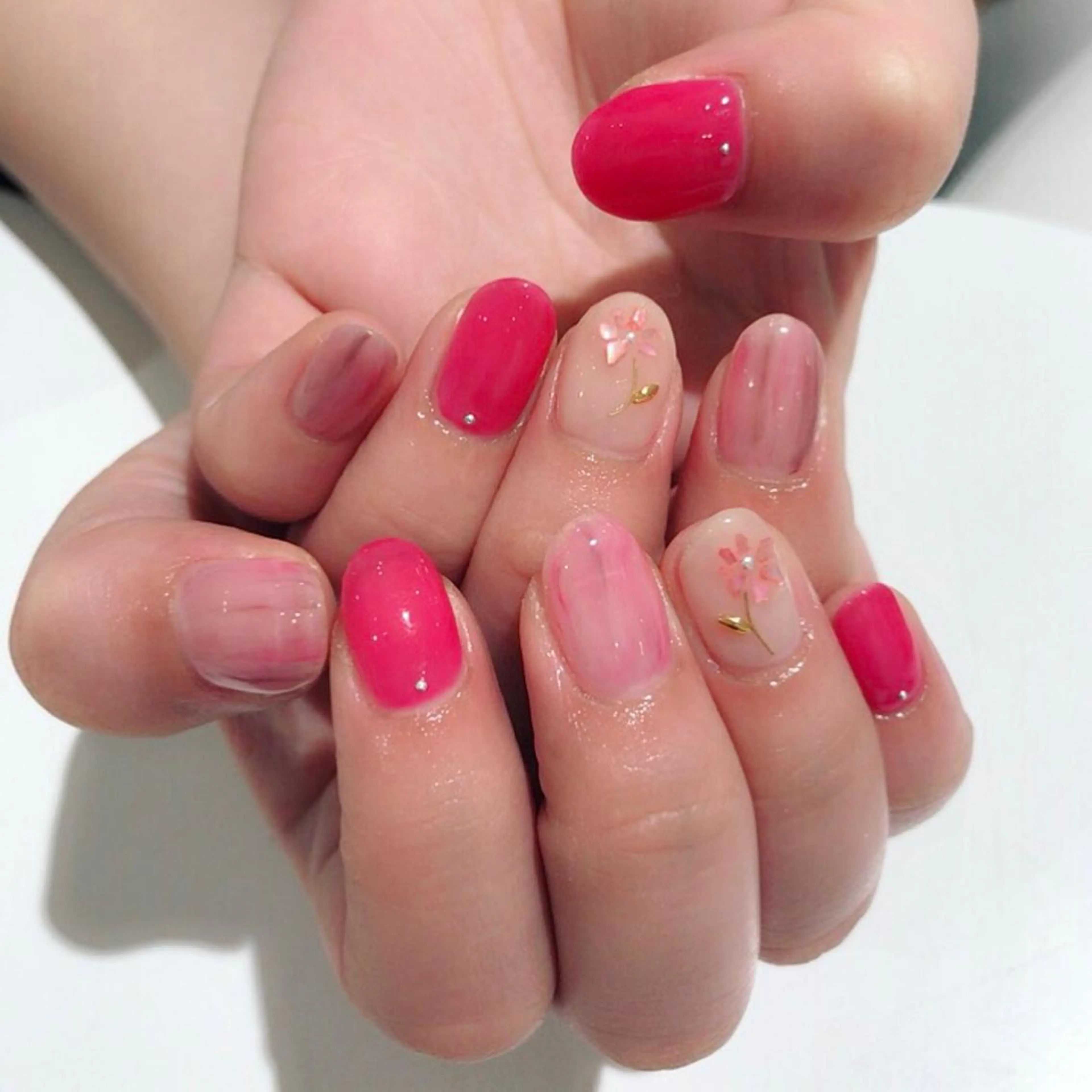 ネイル 山藤 萌永のネイルデザイン