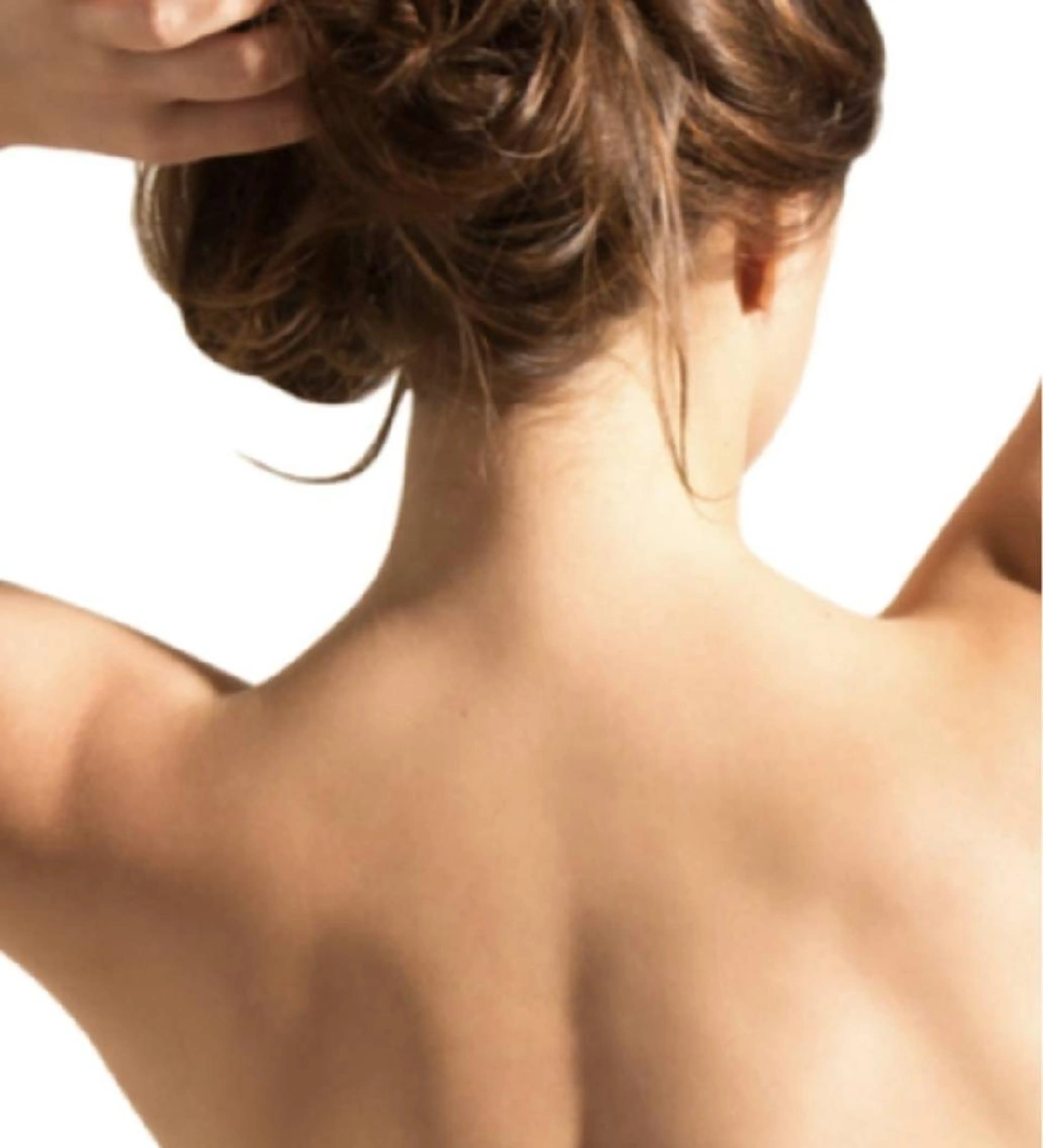 【全員】レディースうなじ​〜​お背中上半身脱毛の写真