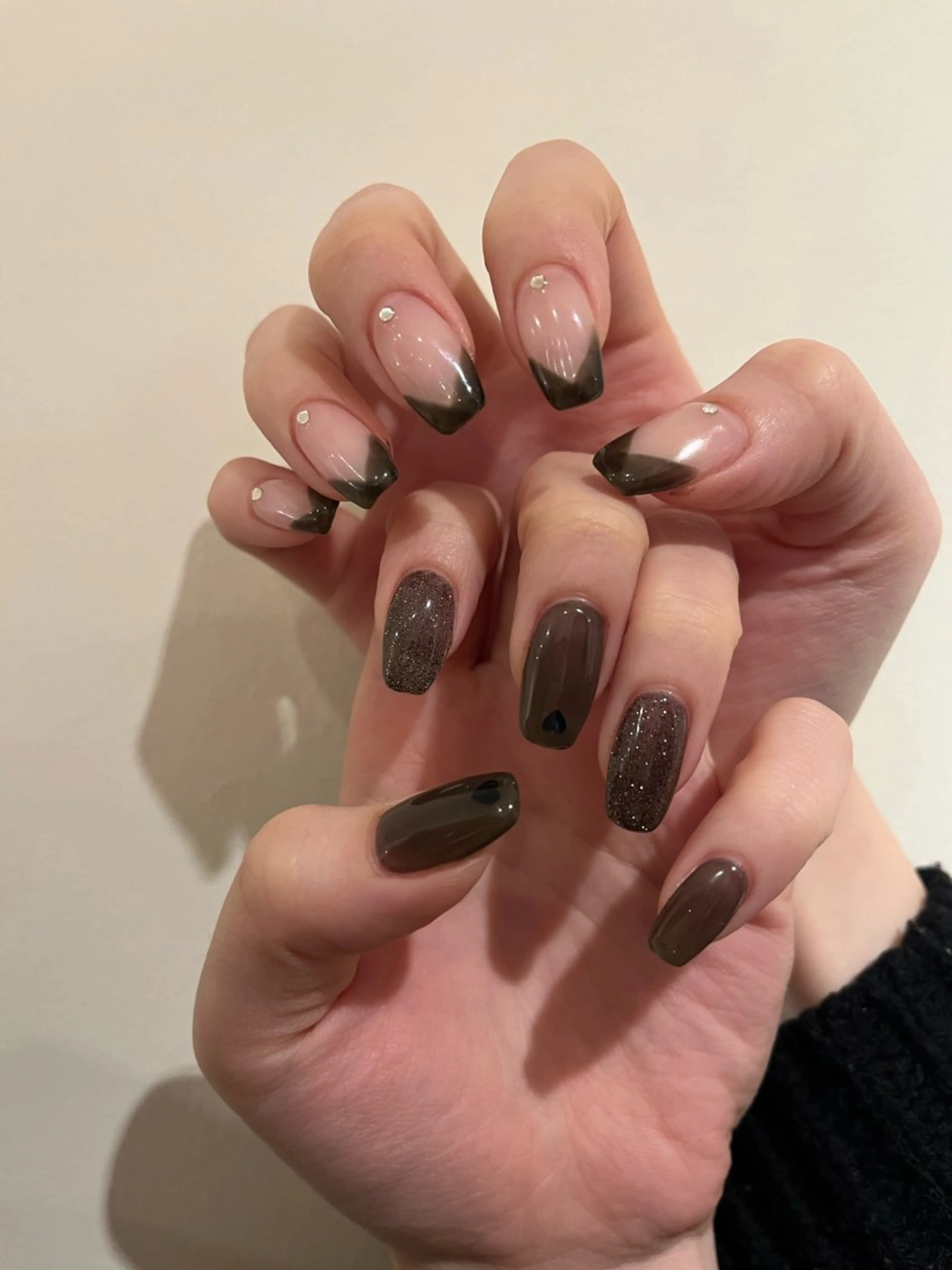 ネイル une／YUKINA 🫧大人nuanceのネイルデザイン