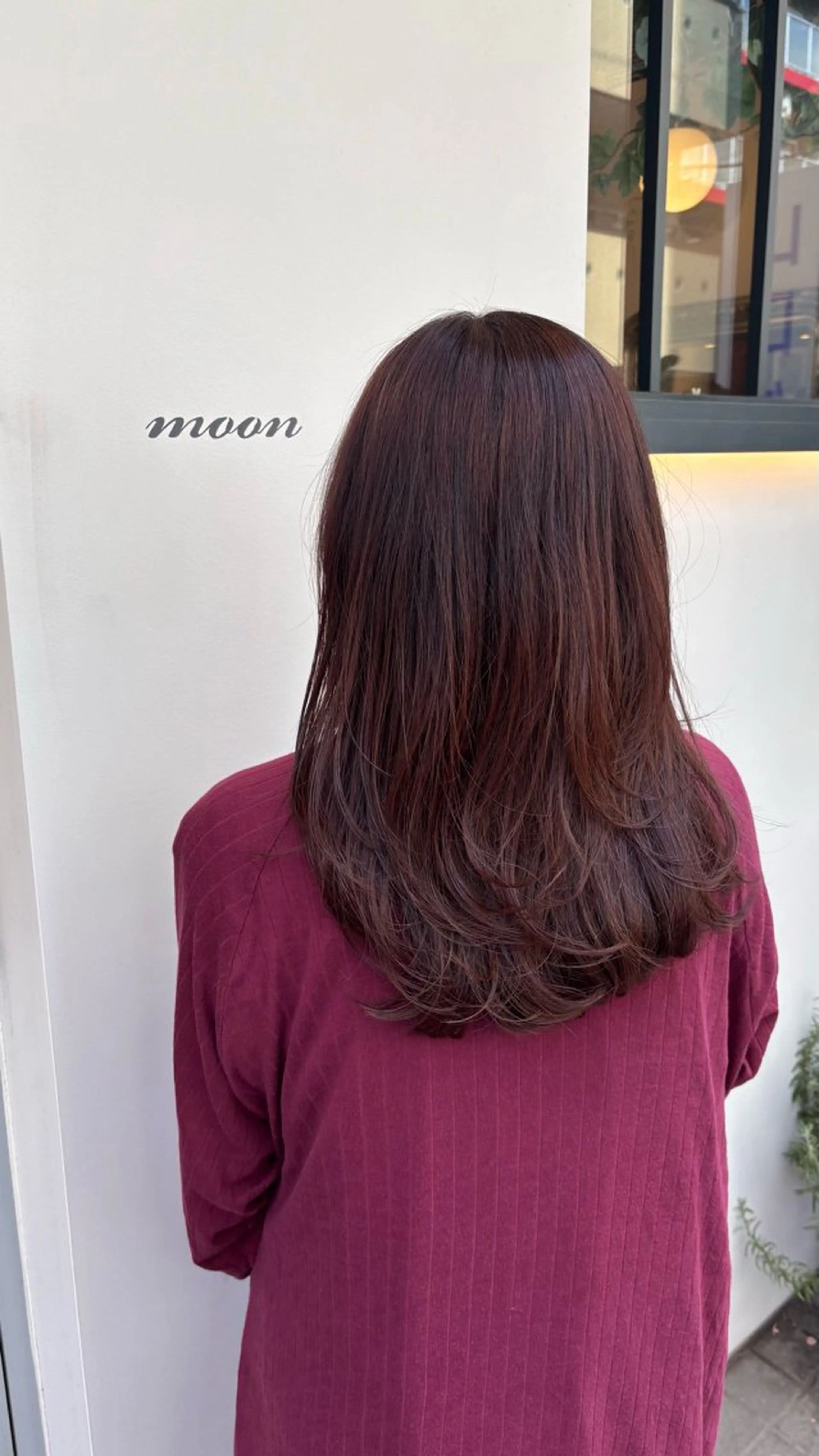 セミロング ハイレイヤー レイヤーカット moon所属・平出 千尋のヘアスタイル