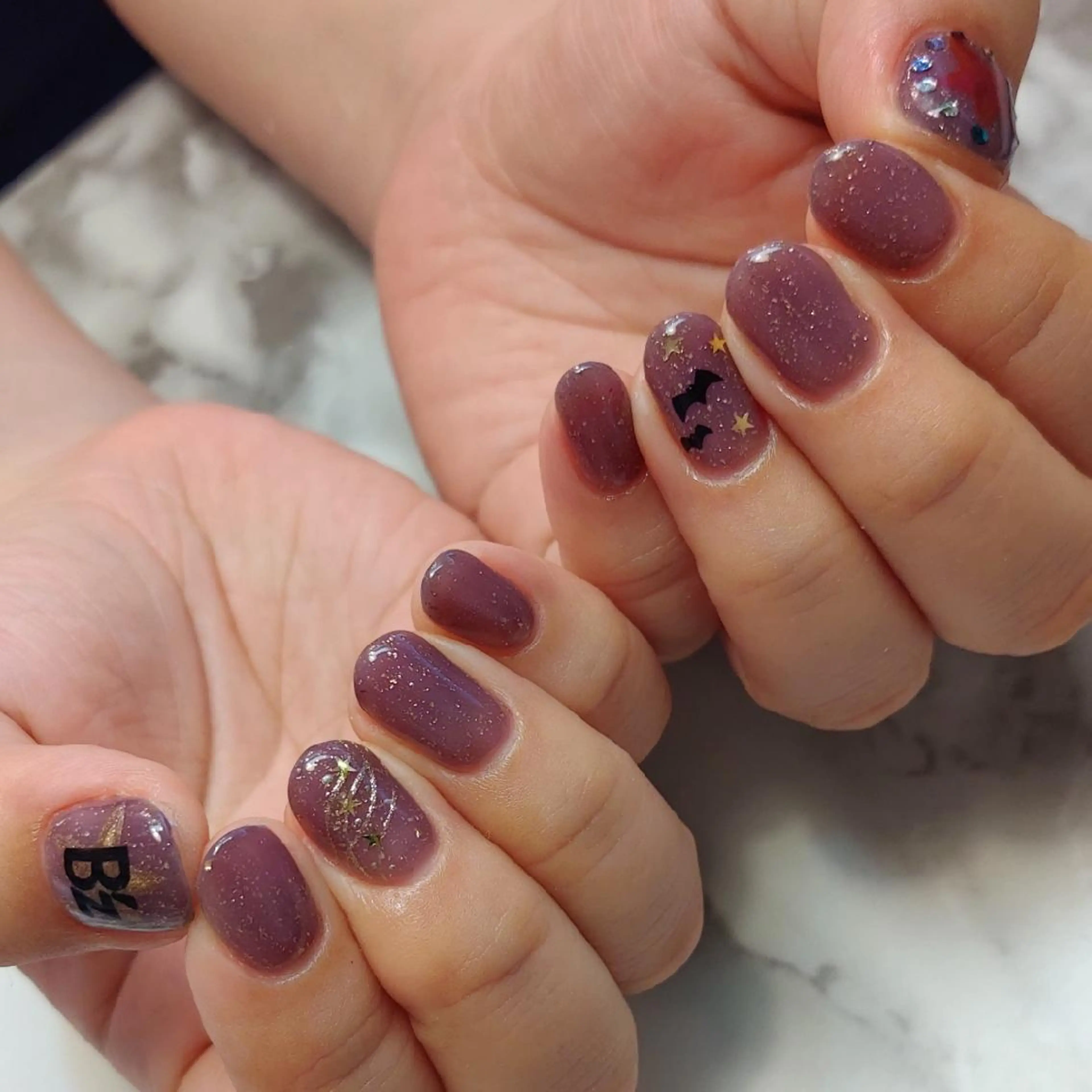 ネイル ジェヌインネイル 河内のネイルデザイン