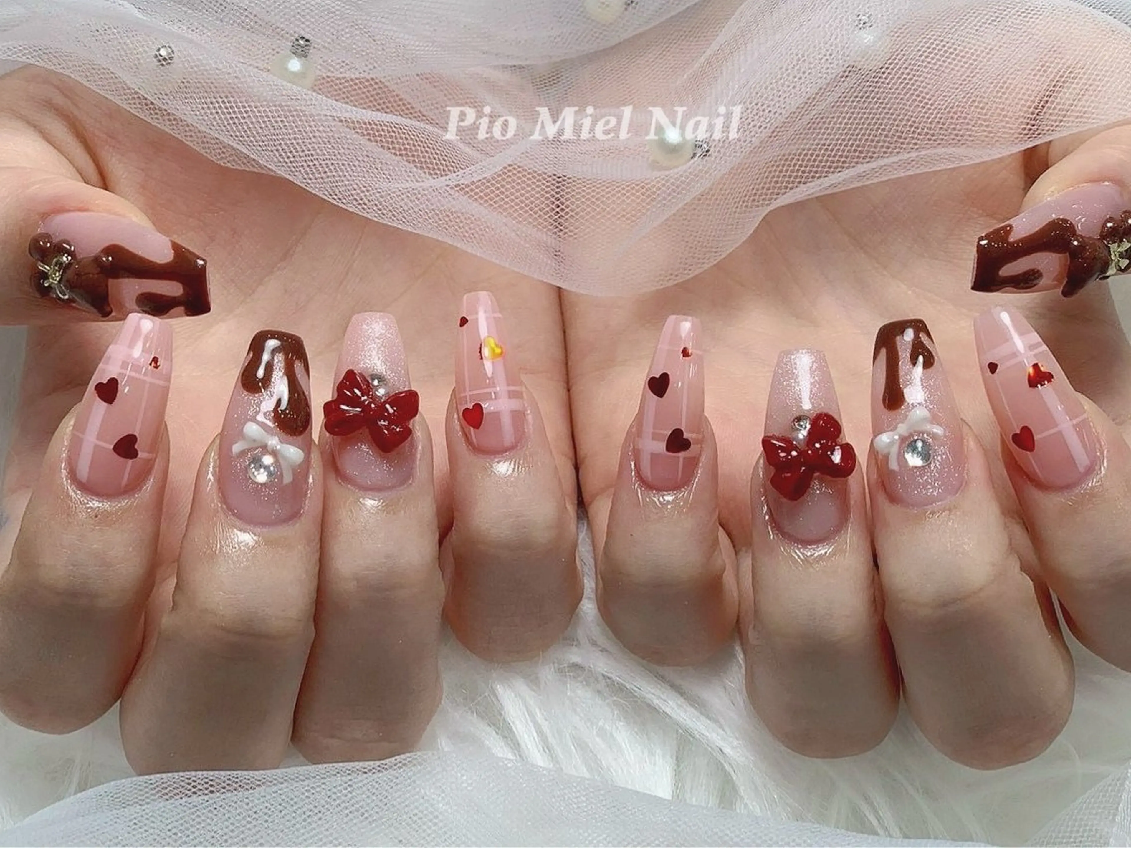 ネイル ハンドネイル HANA 長さだしのネイルデザイン