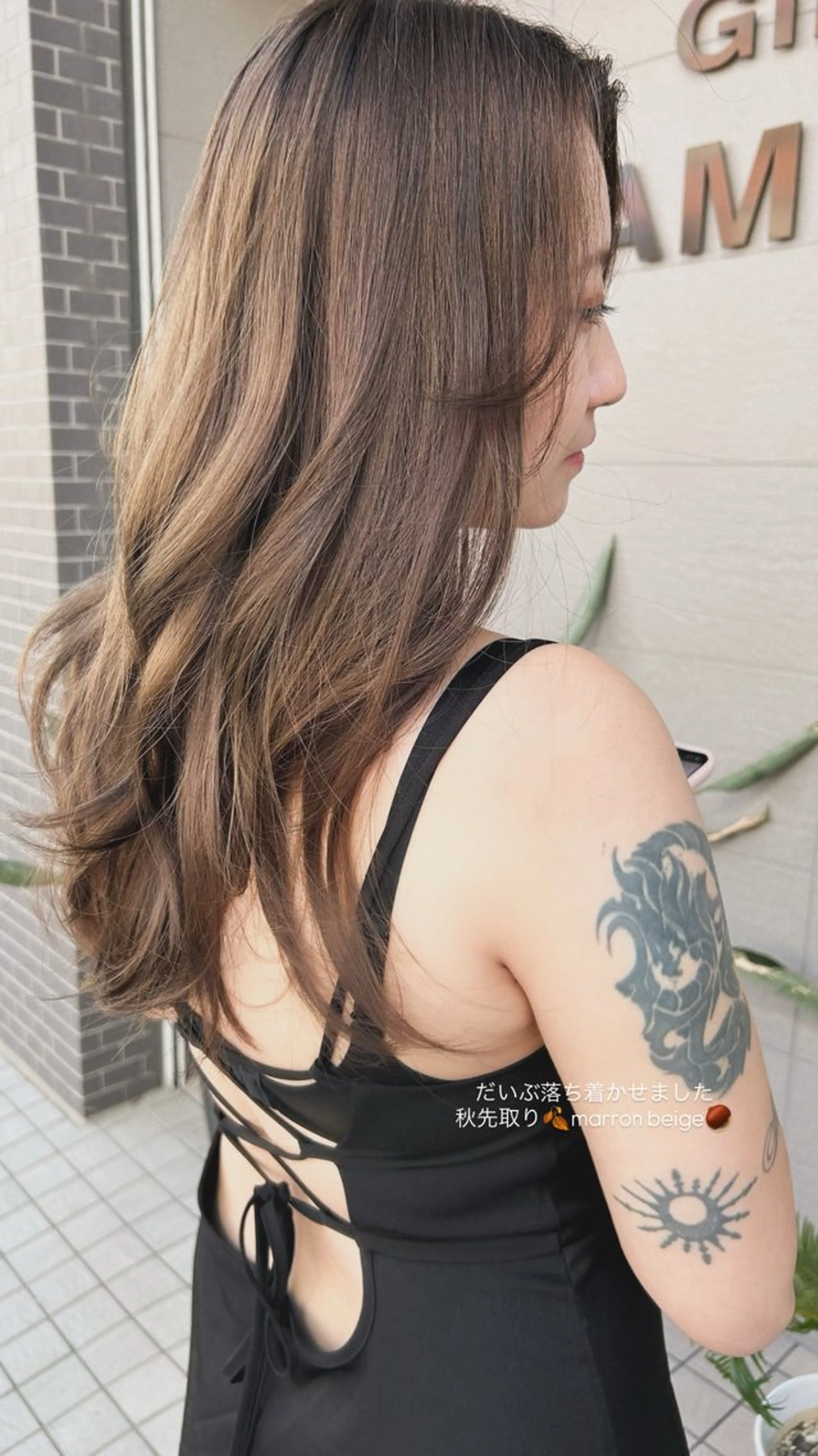 ロング カラー カット ヘアカラー ナカジマ ナナのヘアスタイル