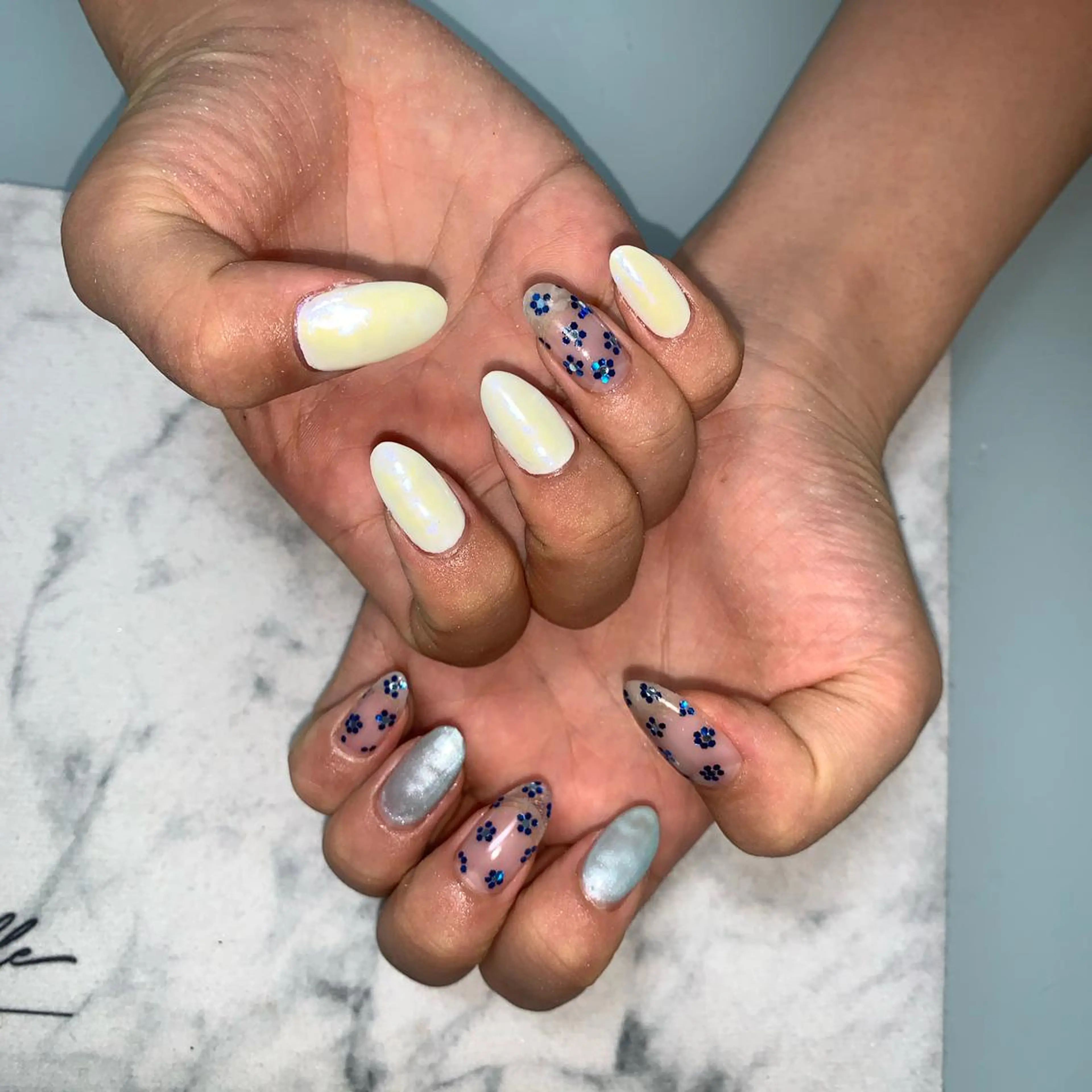 ネイル 🌙🫧CHARME (RUKA)🦋🫧のネイルデザイン