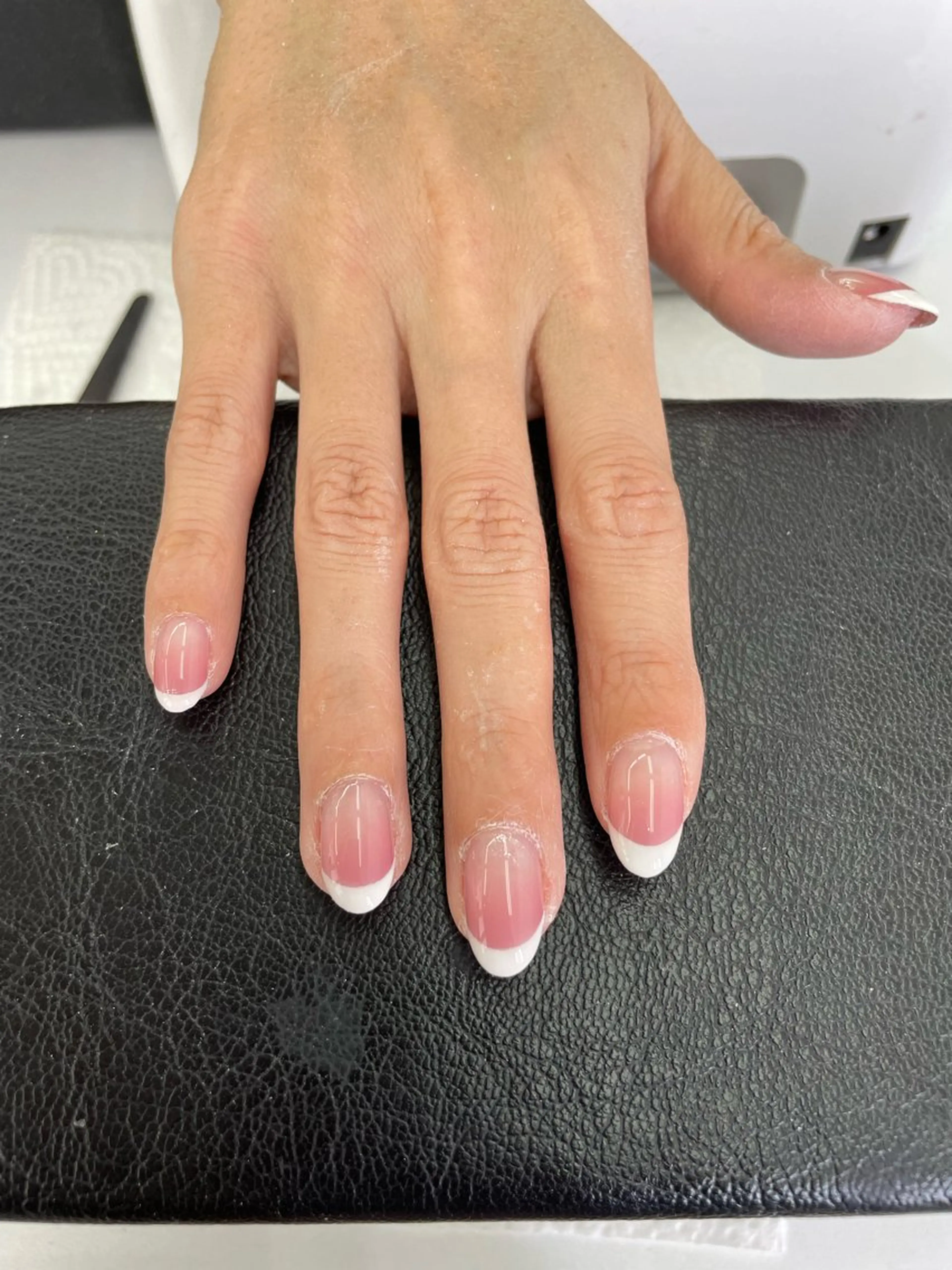 フレンチ💅¥4,500⇒¥3,000！！！の写真
