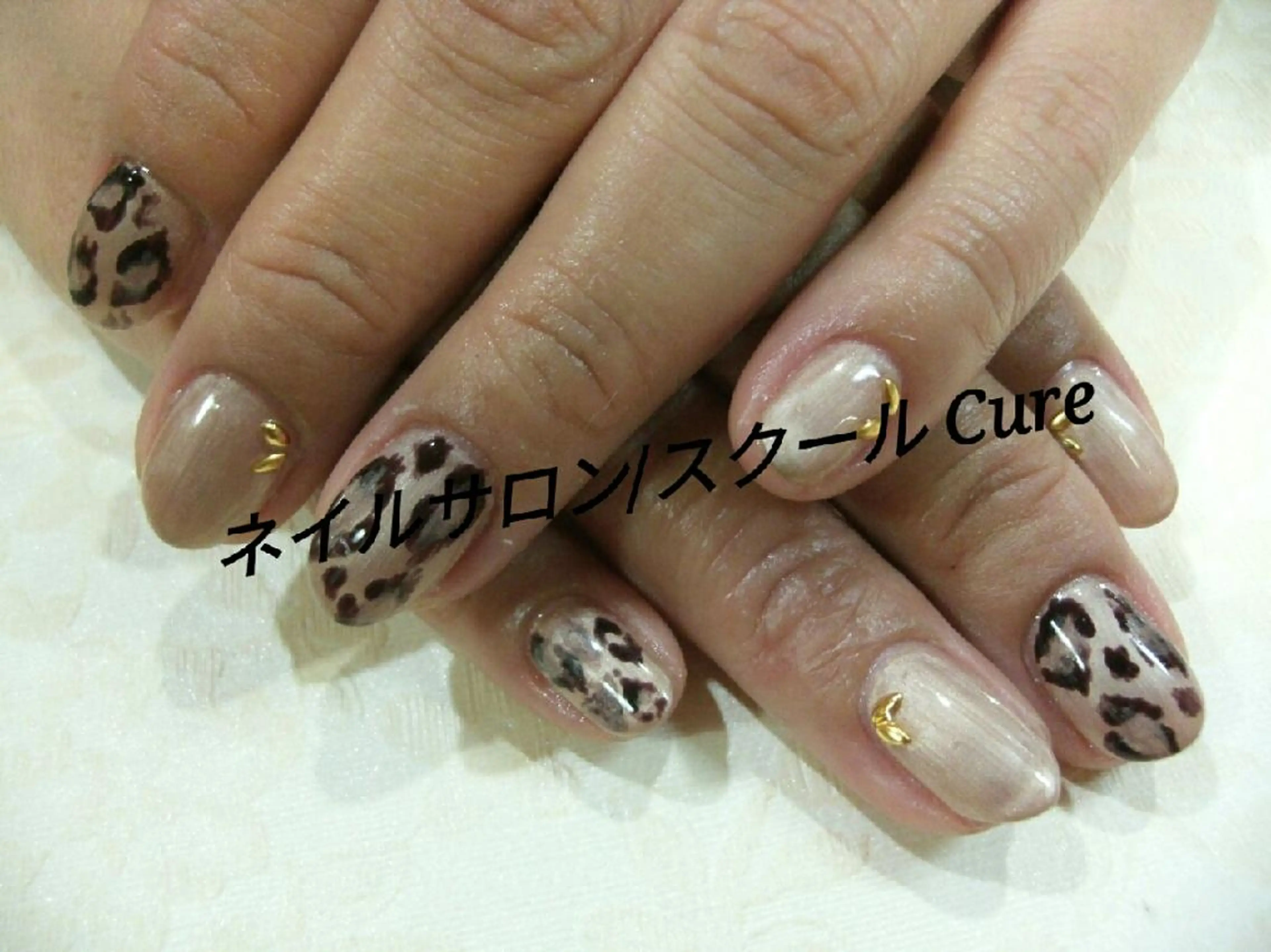 ミディアム ネイル ネイルサロン Cureのネイルデザイン