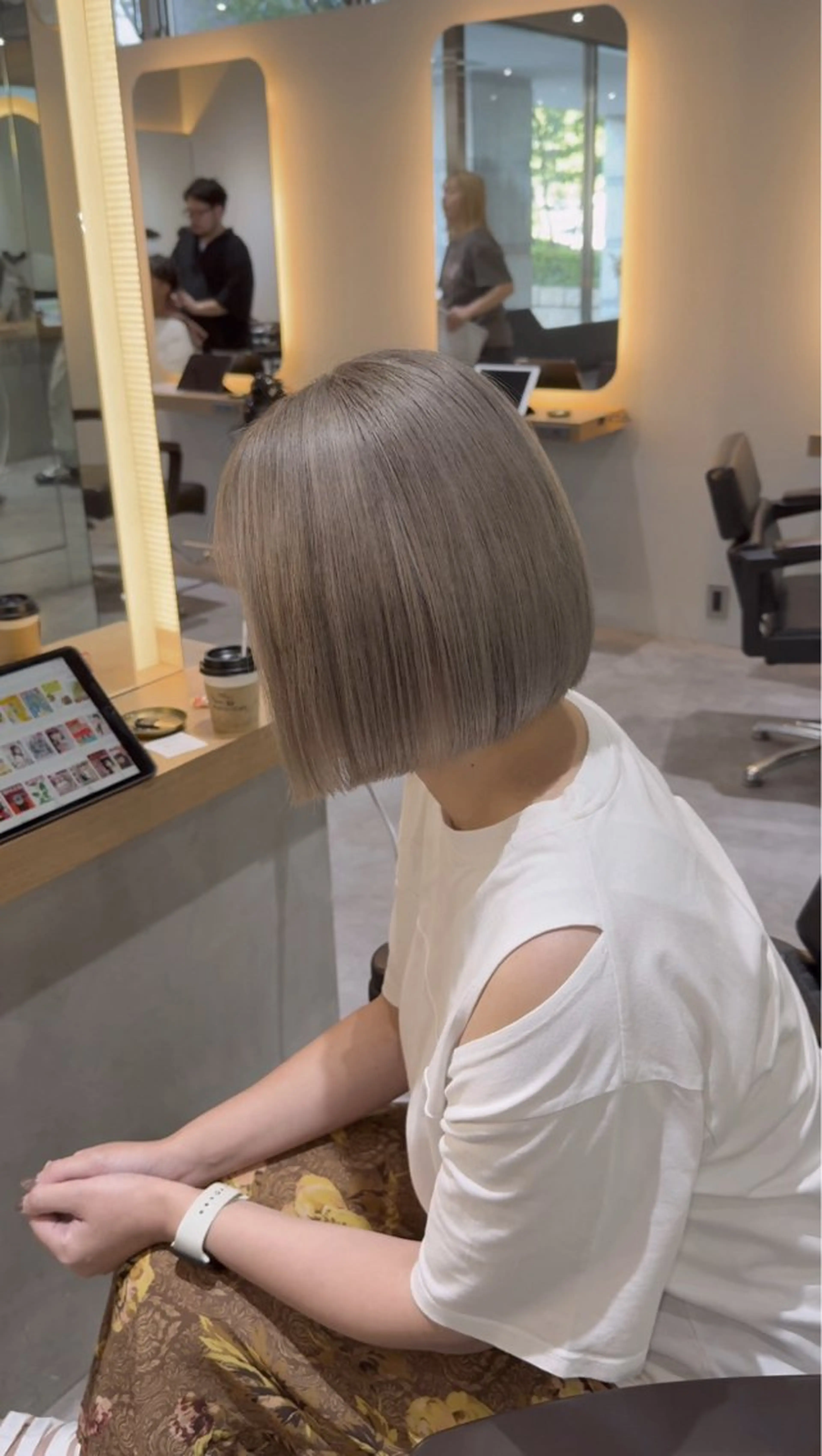 ショート カラー カット ヘアカラー トリートメント レイヤーカット/ ブリーチカラー/雅人のヘアスタイル