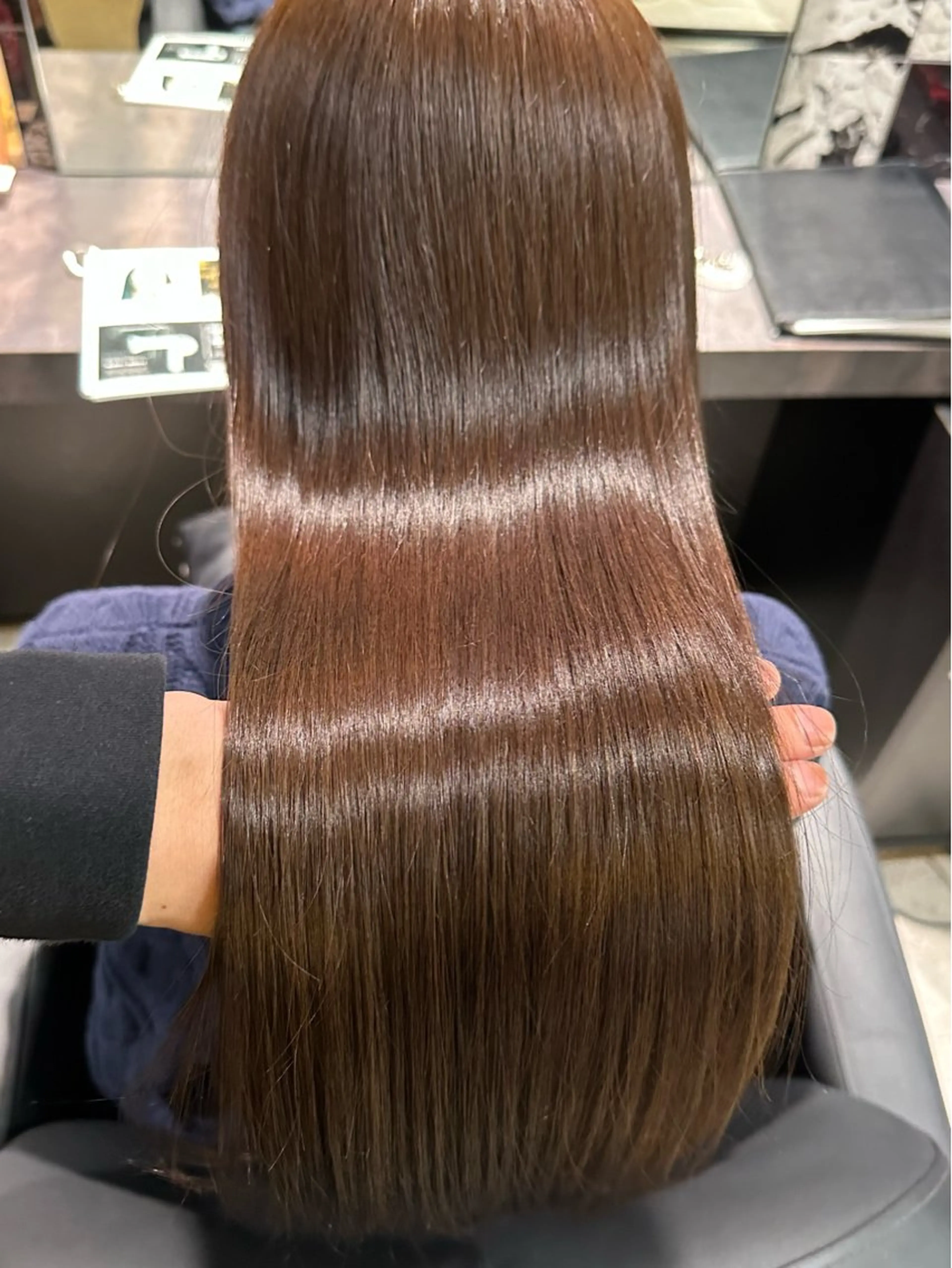 セミロング カラー 髪質改善 中川 翔のヘアスタイル